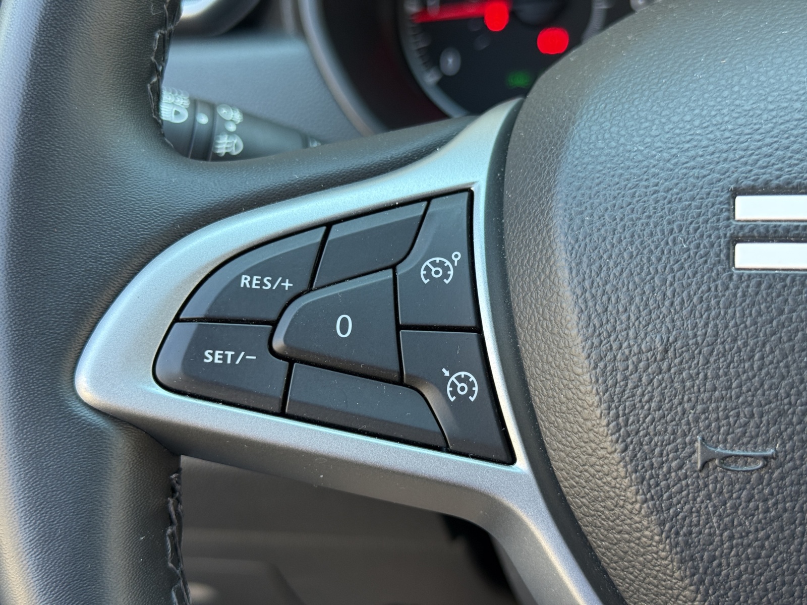 DACIA Duster TCe 150 Journey 4x4-image-22