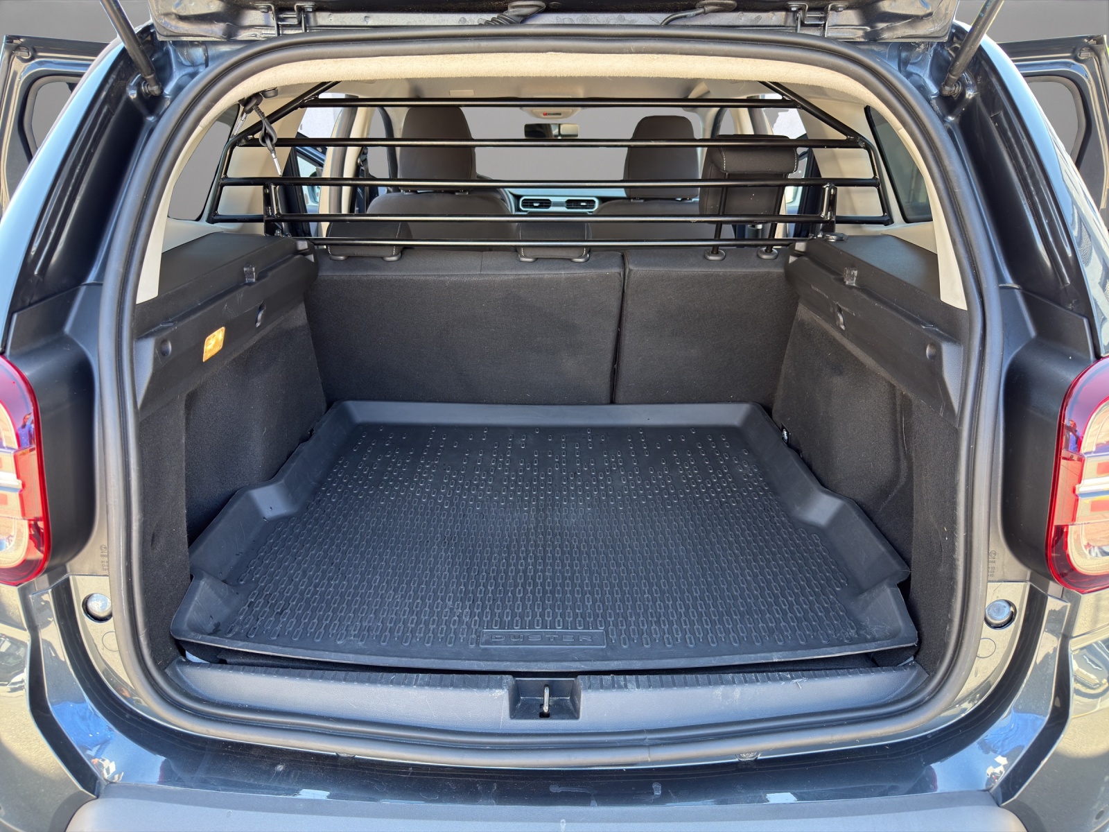DACIA Duster TCe 150 Journey 4x4-image-18