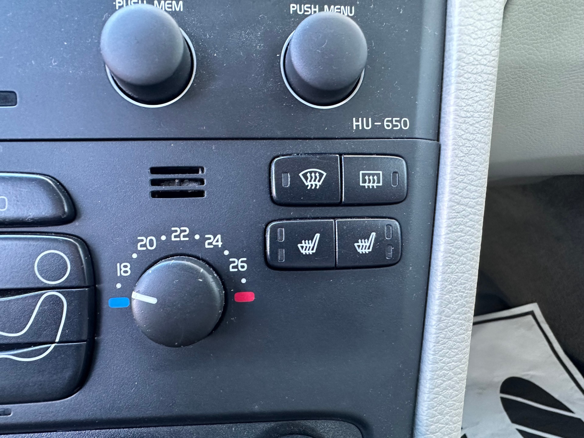 VOLVO S80 D5 Executive A-image-9