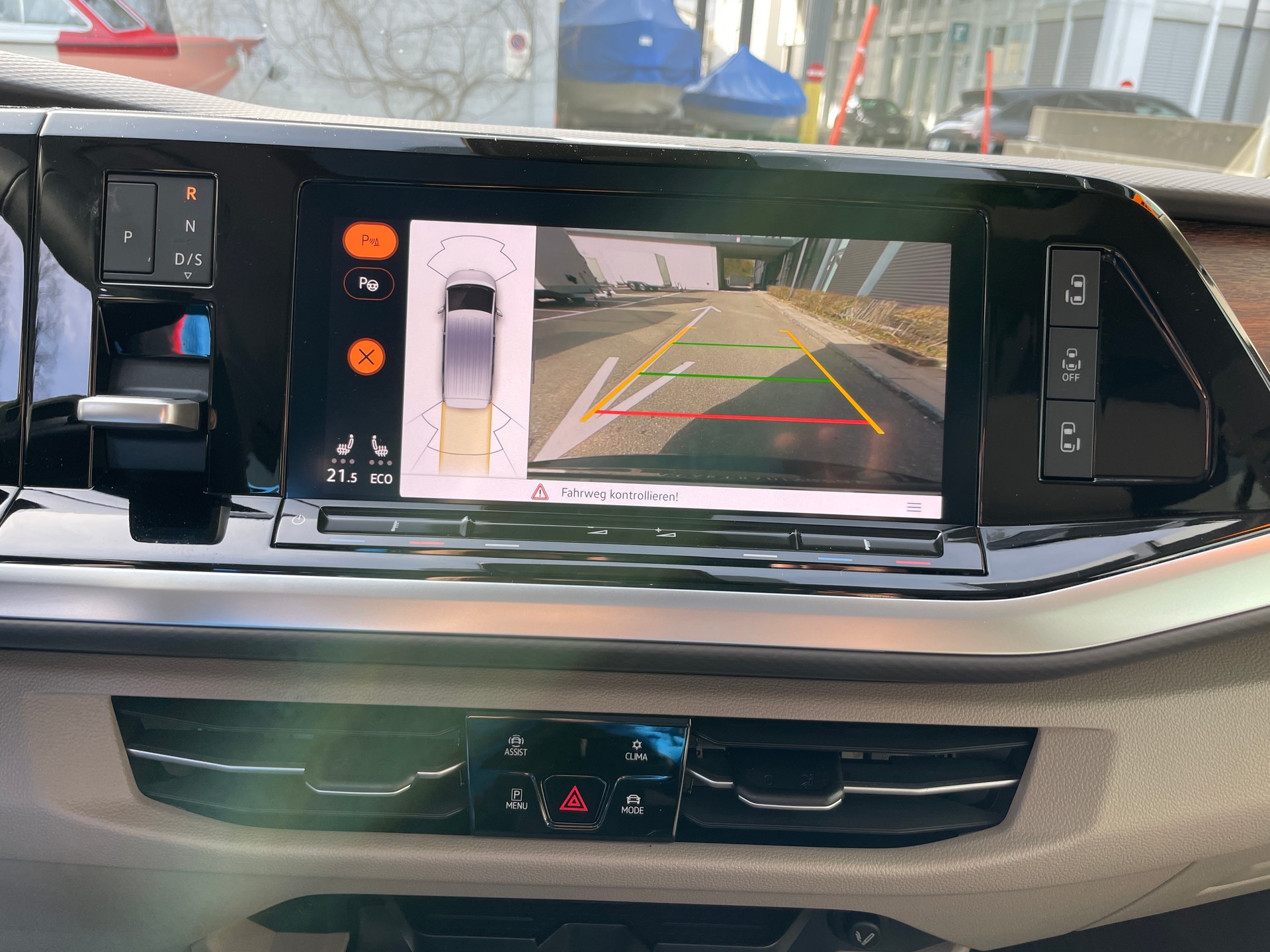 VW Multivan 1.4 eHybrid Style DSG - 6 Sitzer-image-22