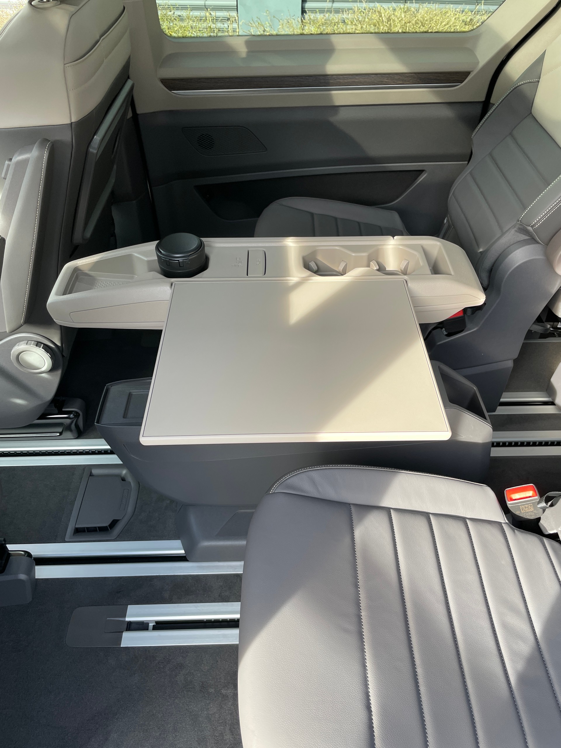 VW Multivan 1.4 eHybrid Style DSG - 6 Sitzer-image-19