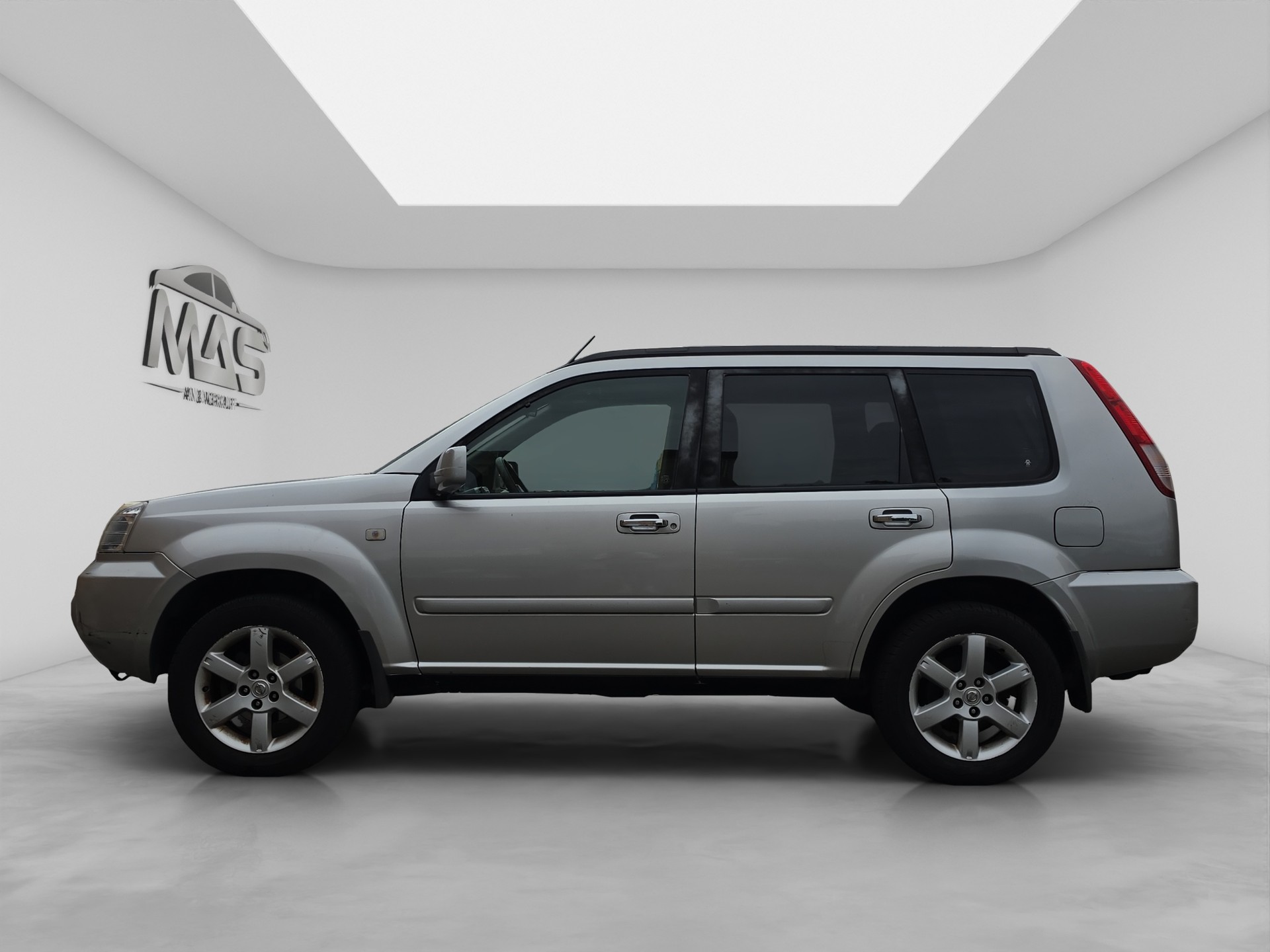 NISSAN X-Trail 2.5 16V Columbia Pack premium 4WD-image-2