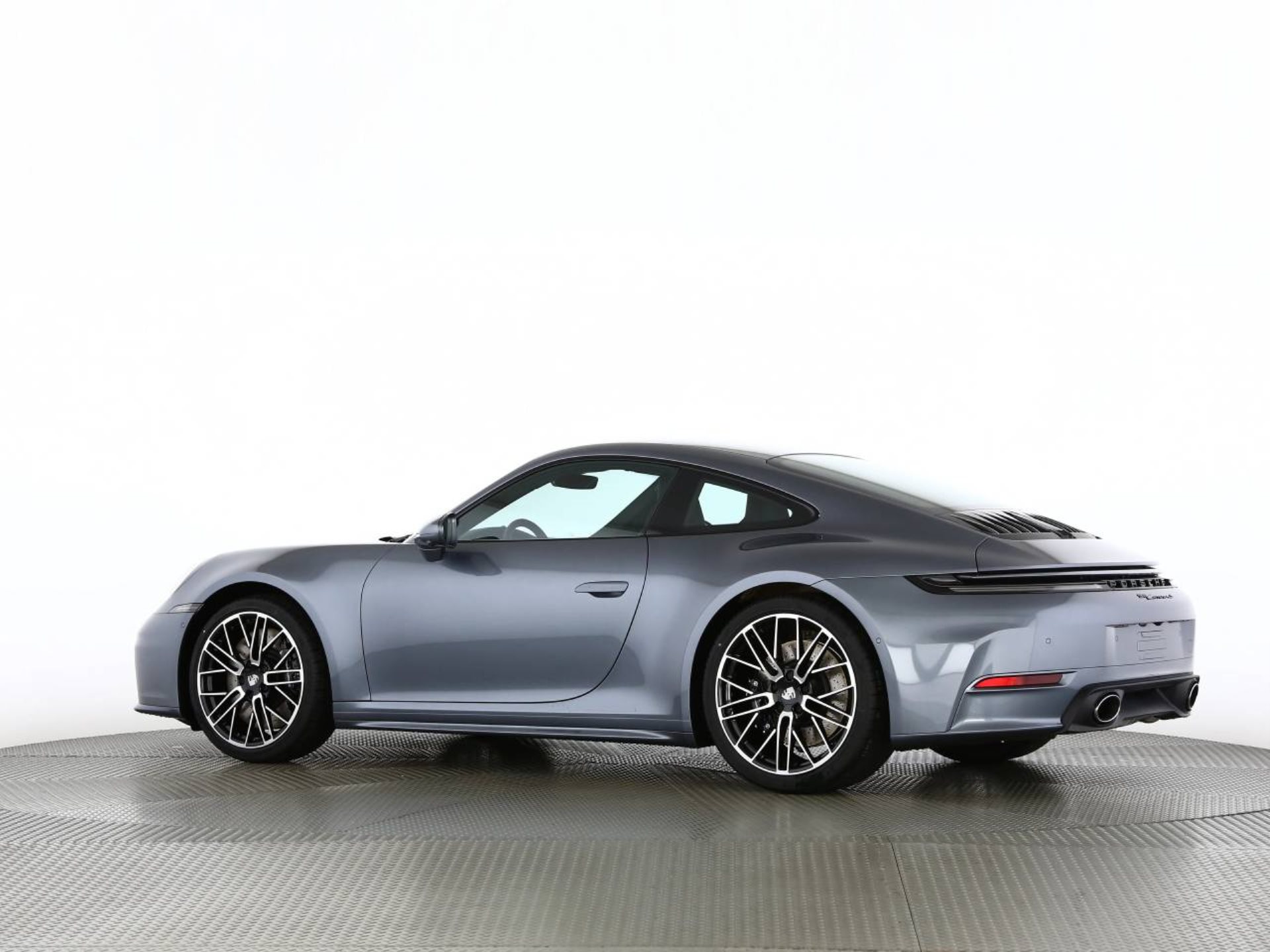 PORSCHE 911 Carrera 4S-image-10