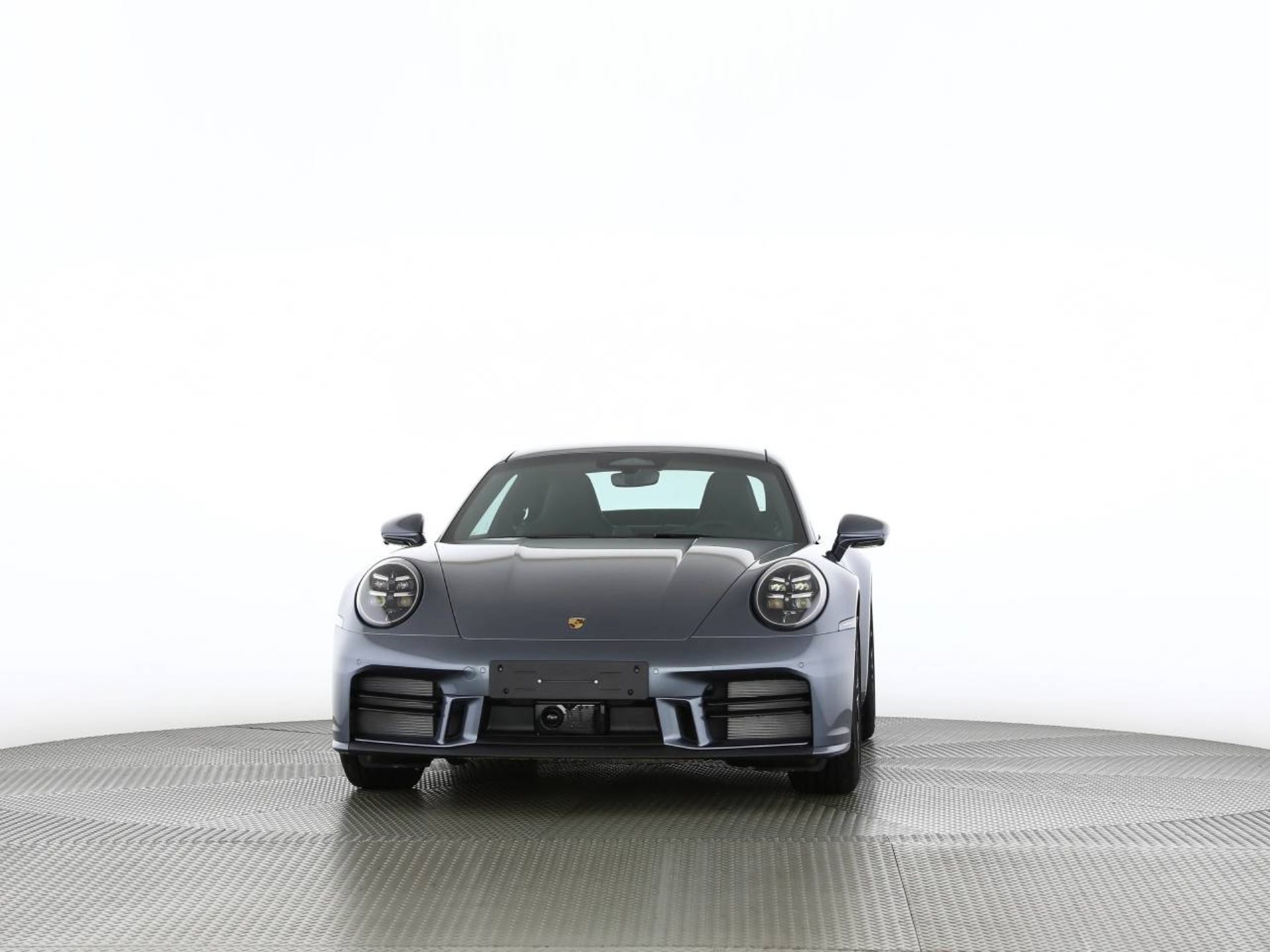 PORSCHE 911 Carrera 4S-image-18