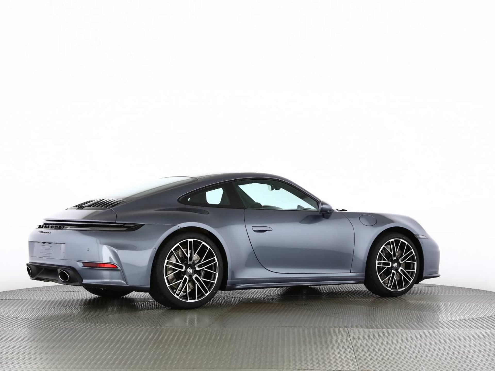 PORSCHE 911 Carrera 4S-image-27
