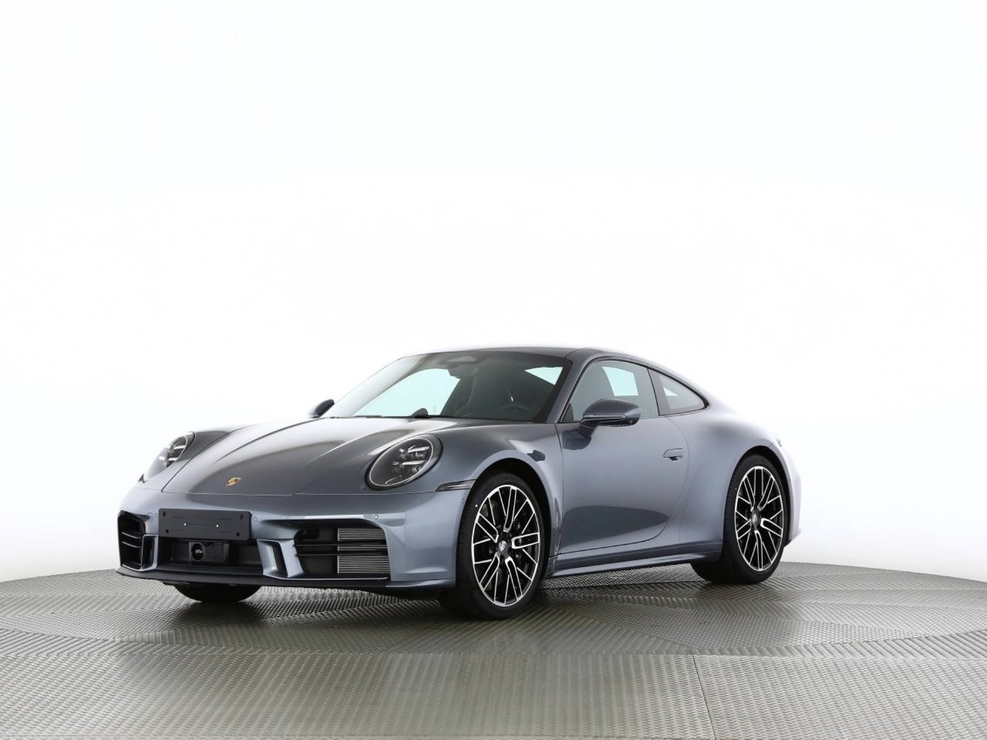 PORSCHE 911 Carrera 4S-image-15