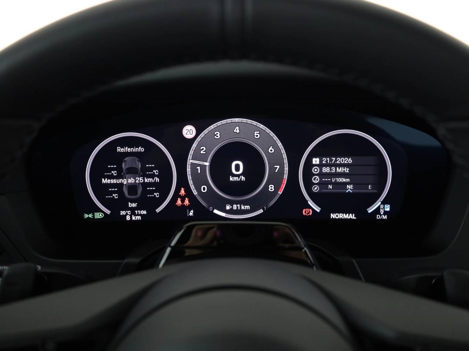 PORSCHE 911 Carrera 4S-image-30