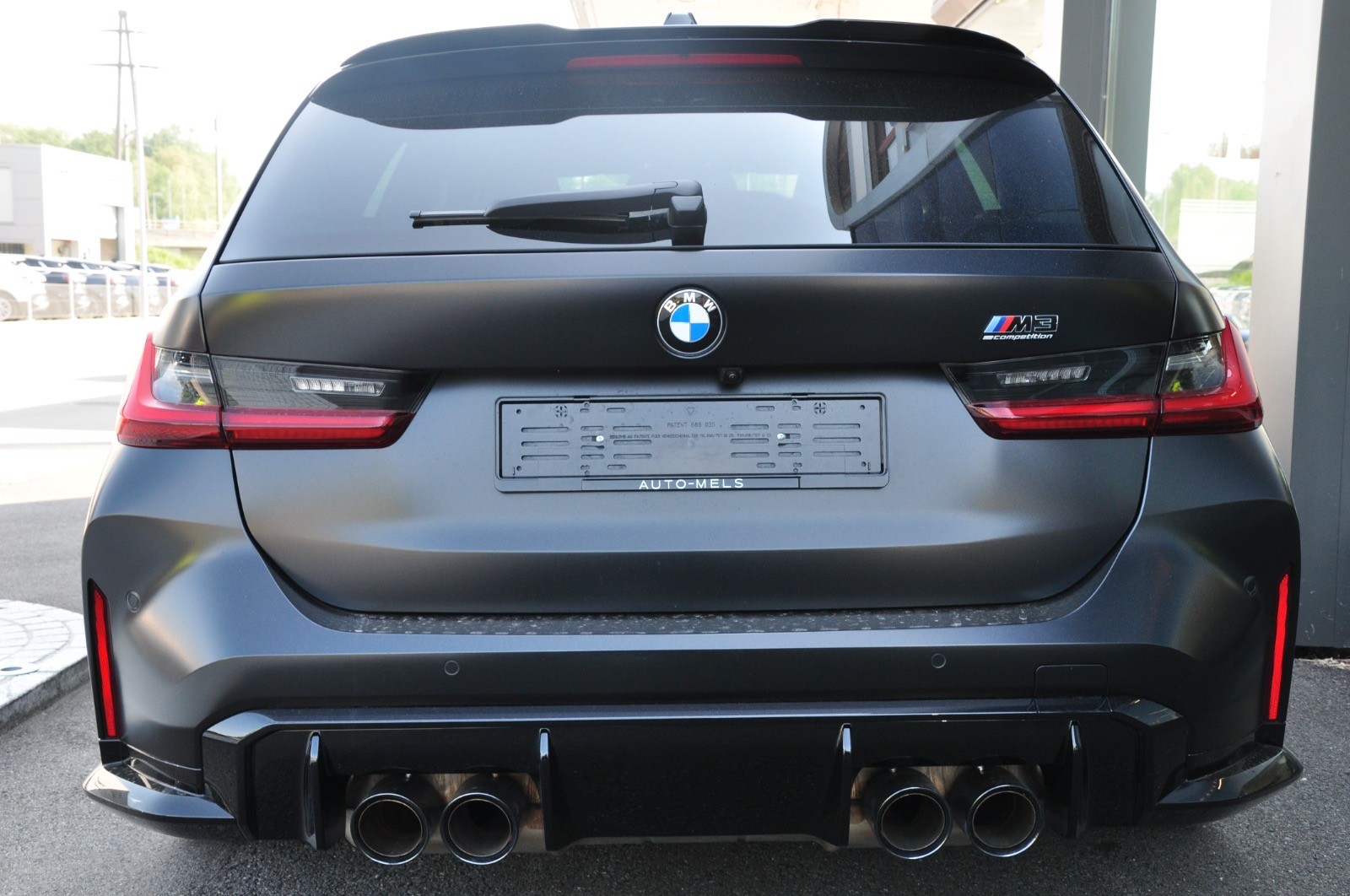 BMW M3 Touring xDrive Competition M **SONDERLACKIERUNG SCHWARZMATT**-image-7