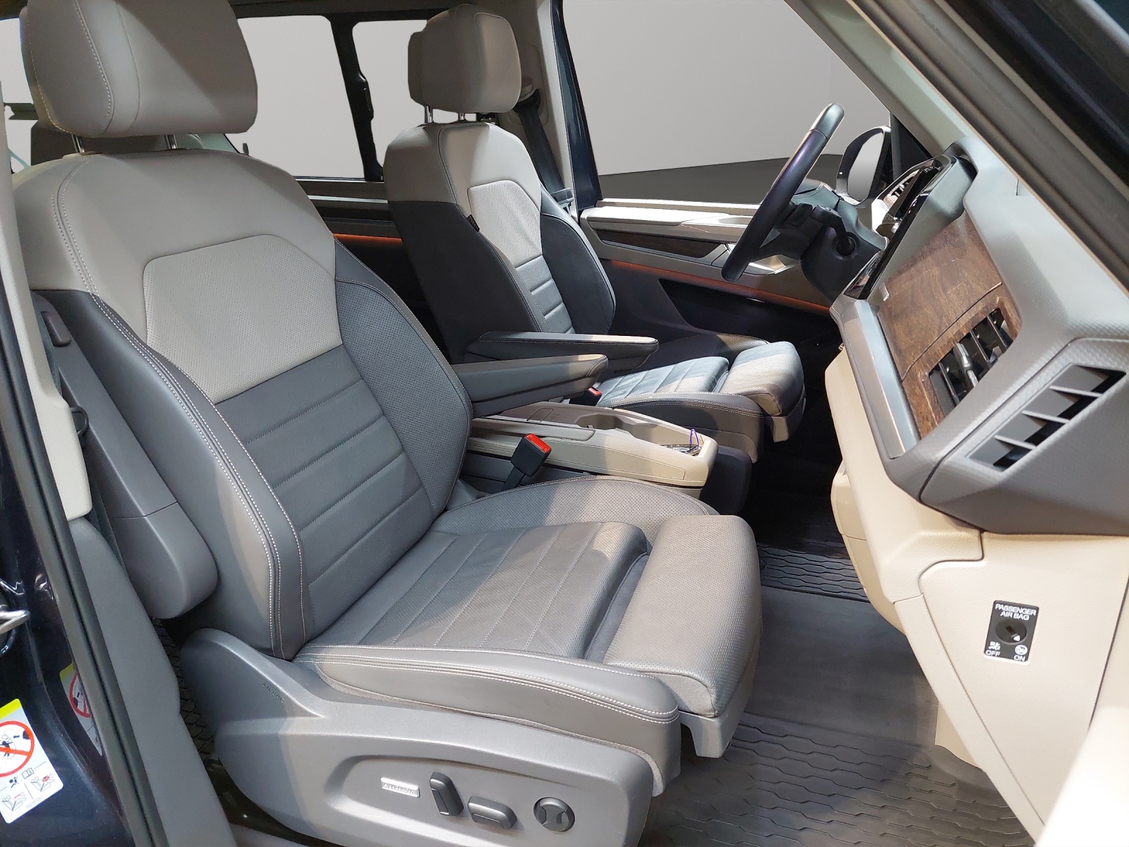 VW Multivan 2.0 TSI Style Liberty DSG-image-11