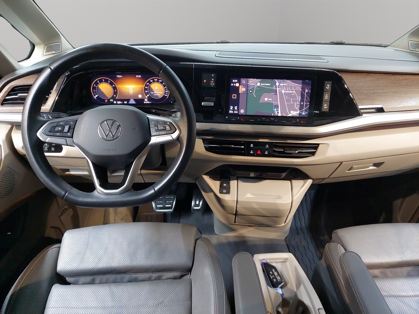 VW Multivan 2.0 TSI Style Liberty DSG-image-6