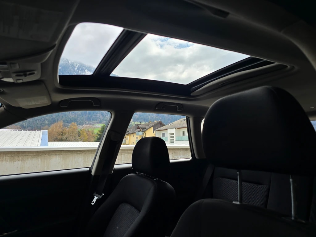 SUBARU Outback 2.5i AWD-image-12