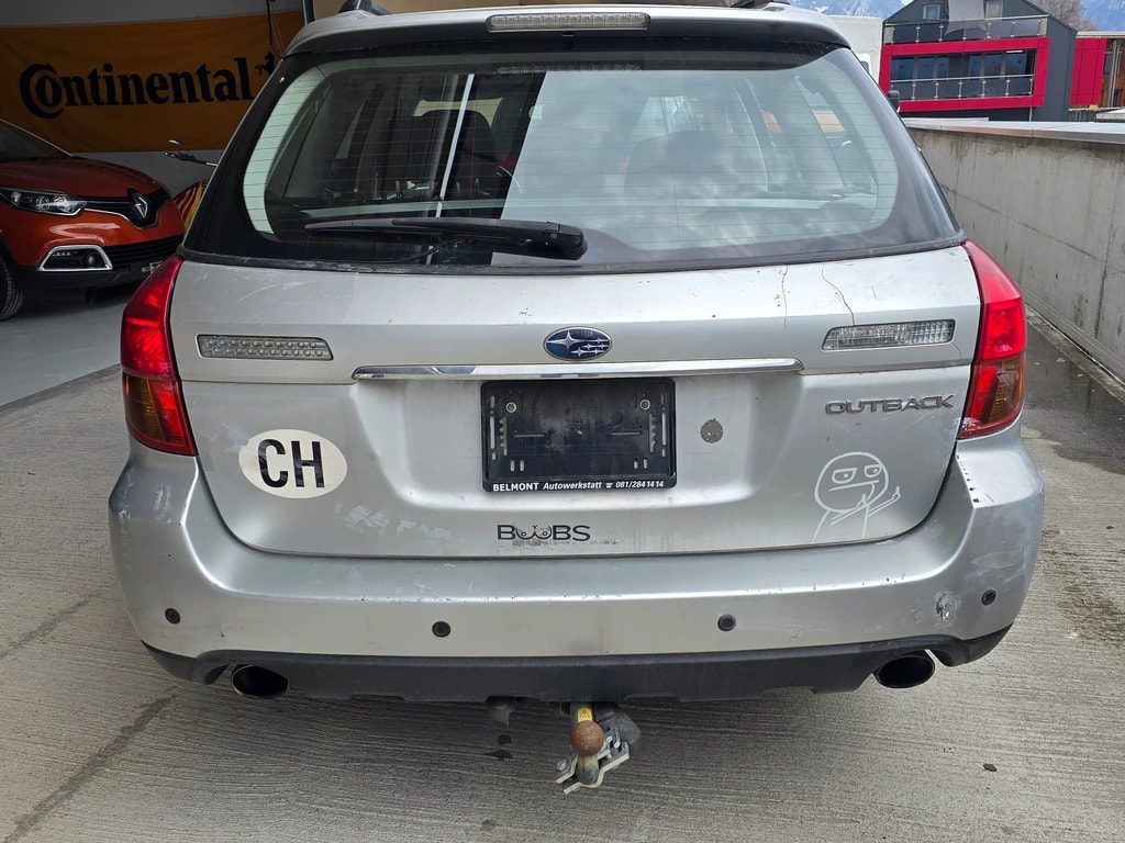 SUBARU Outback 2.5i AWD-image-4
