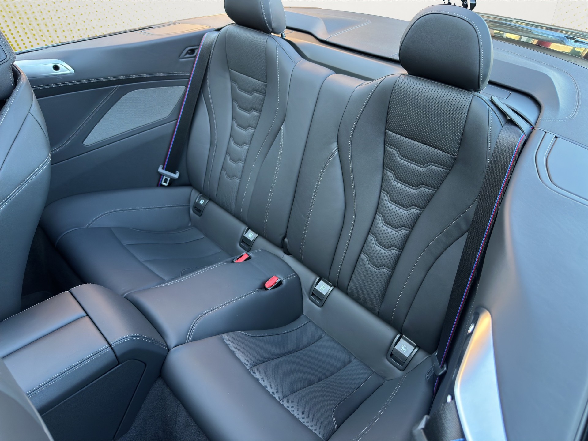 BMW 840i xDrive M Sport Pro (CH)-image-12