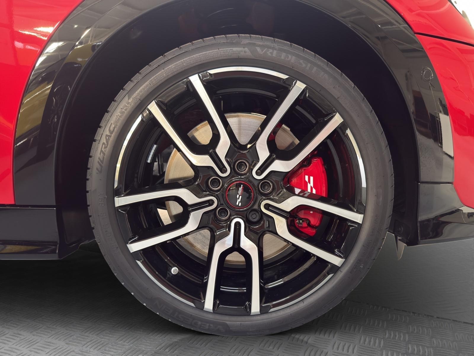 MINI Cooper John Cooper Works DKG-image-9