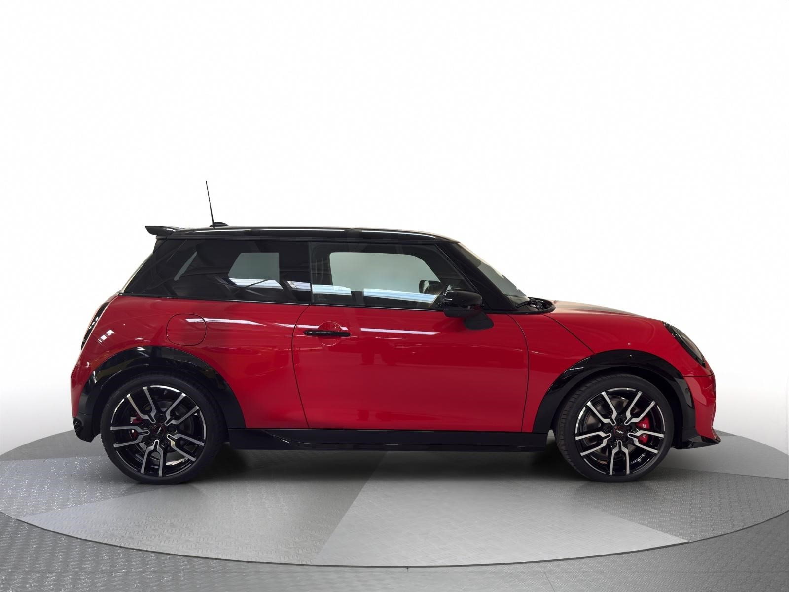 MINI Cooper John Cooper Works DKG-image-3