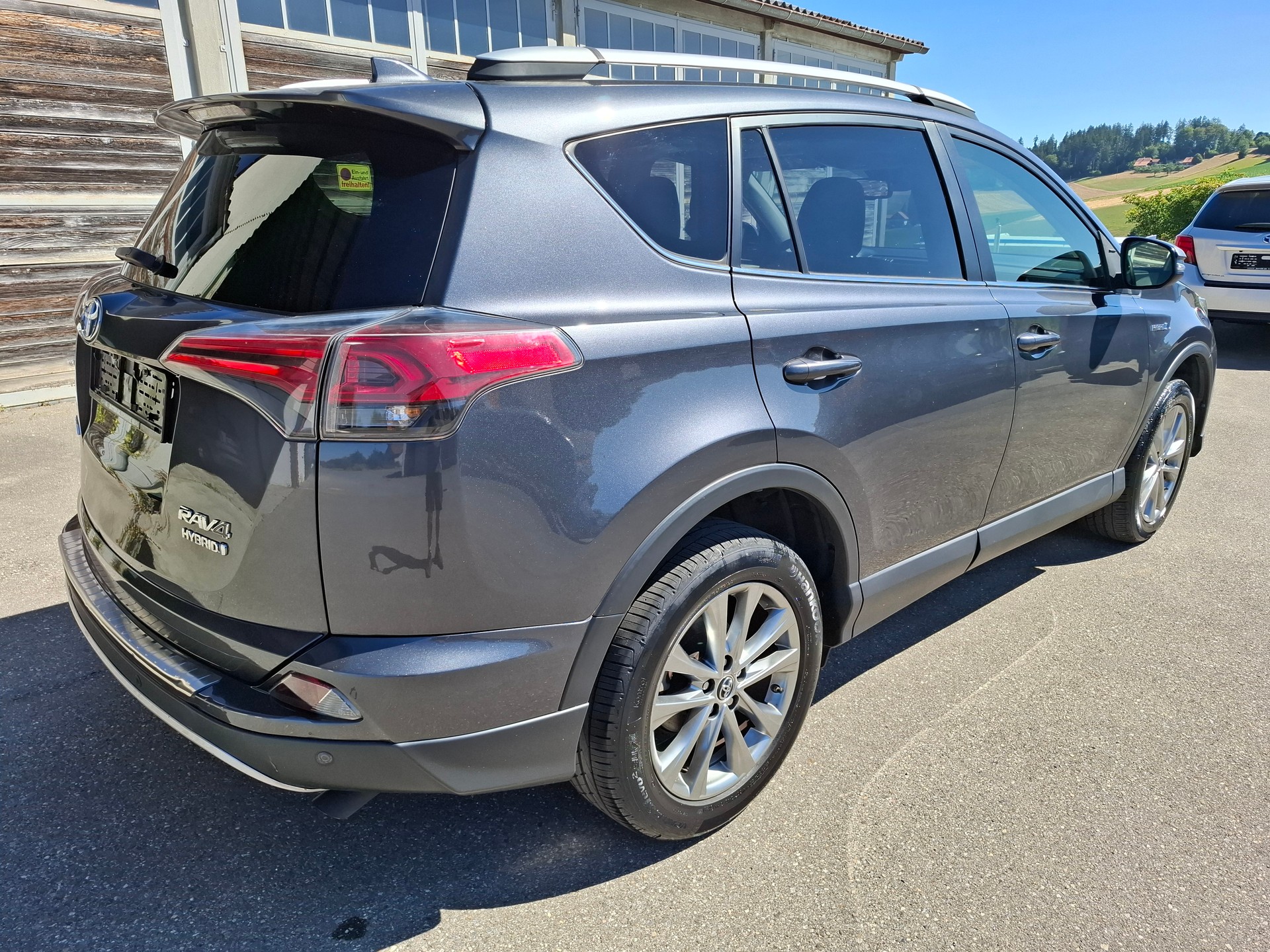 TOYOTA RAV-4 2.5 HSD Sol Premium e-CVT-image-3