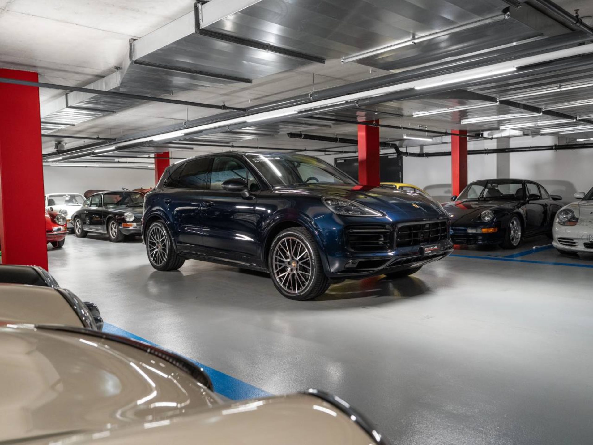 PORSCHE Cayenne E-Hybrid (MY22)-image-5