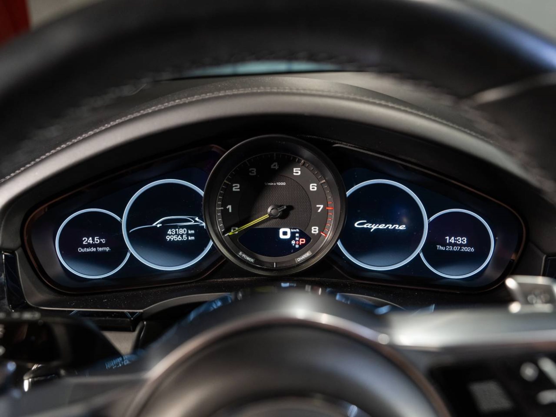 PORSCHE Cayenne E-Hybrid (MY22)-image-12