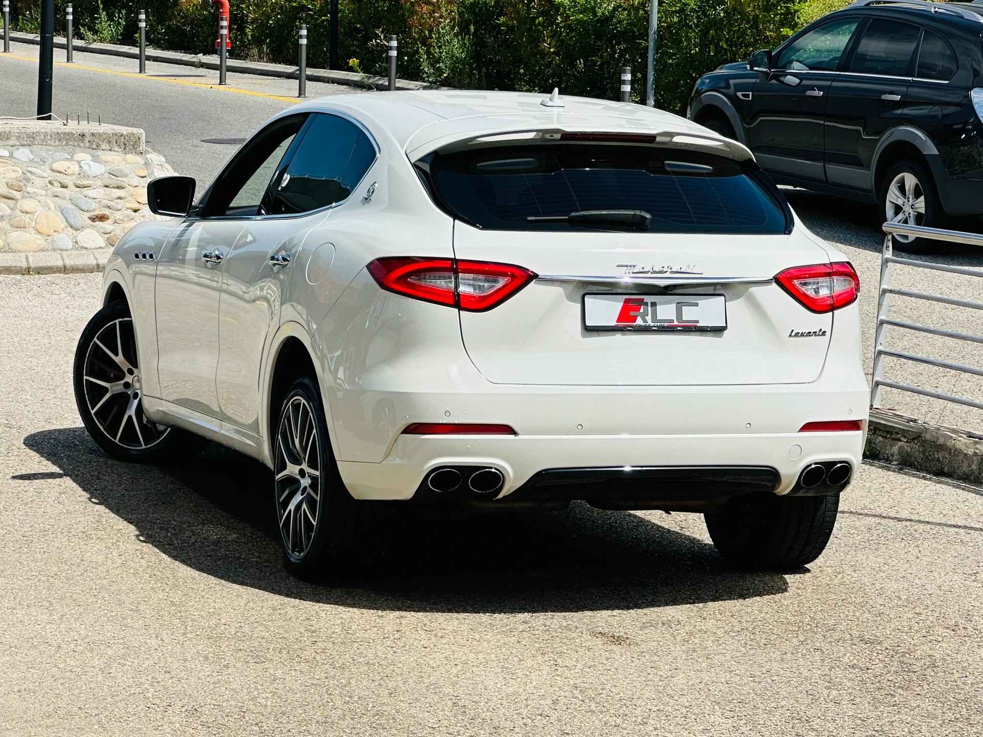 MASERATI Levante S 3.0 V6 Automatica-image-7