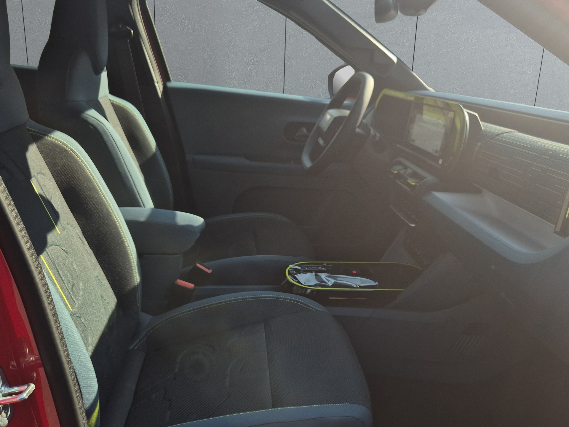 FIAT Grande Panda 1.2 Hybrid Icon-image-13