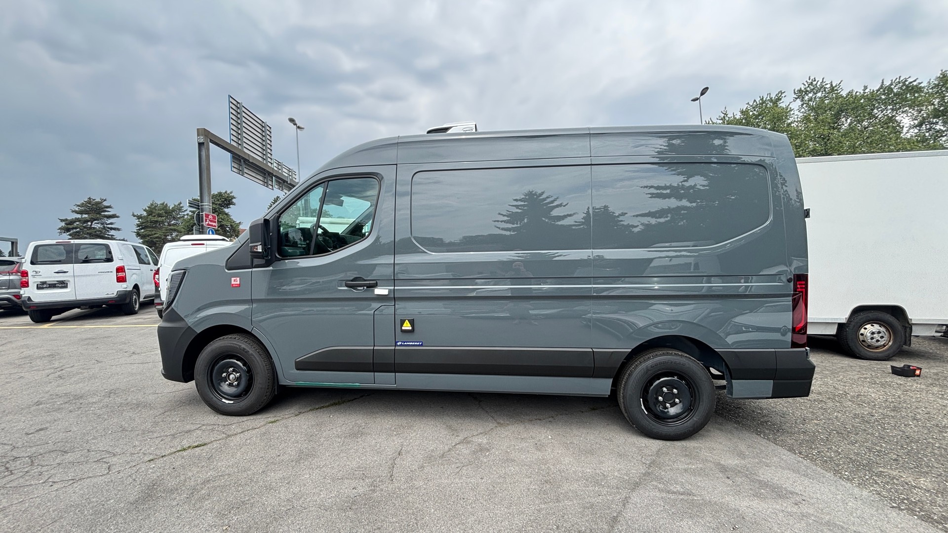 RENAULT Master RED 2.0 dCi 150 L2H2 BVA9 frigorifique-image-4