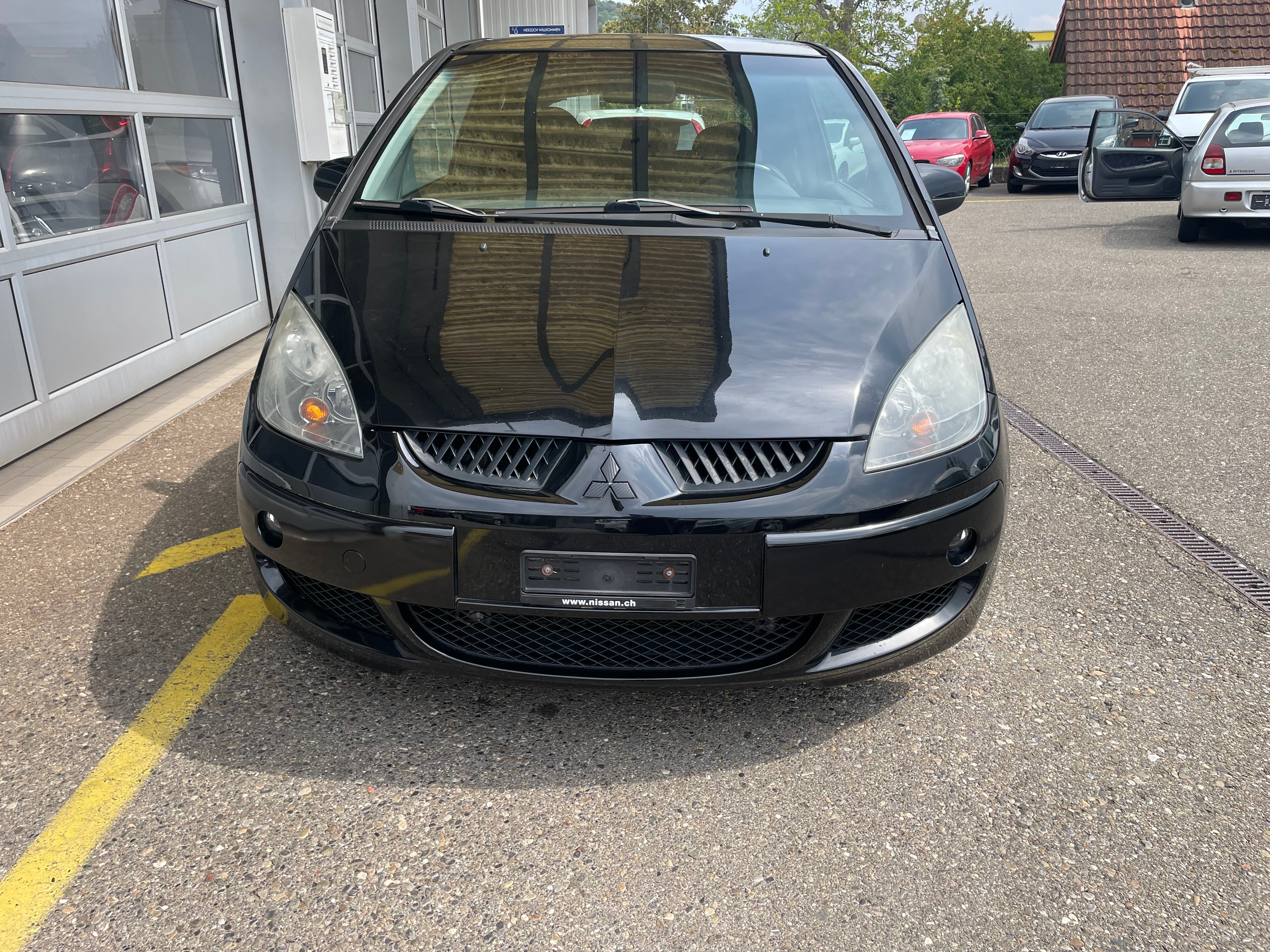 Car photo