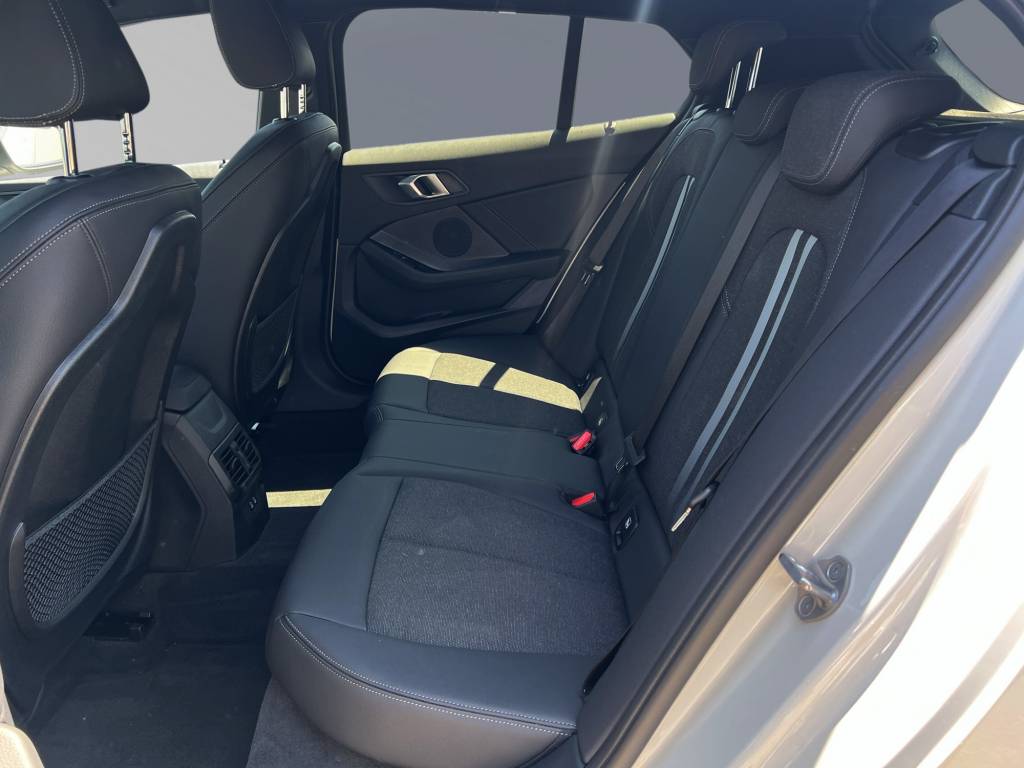 BMW 118d Steptronic-image-7