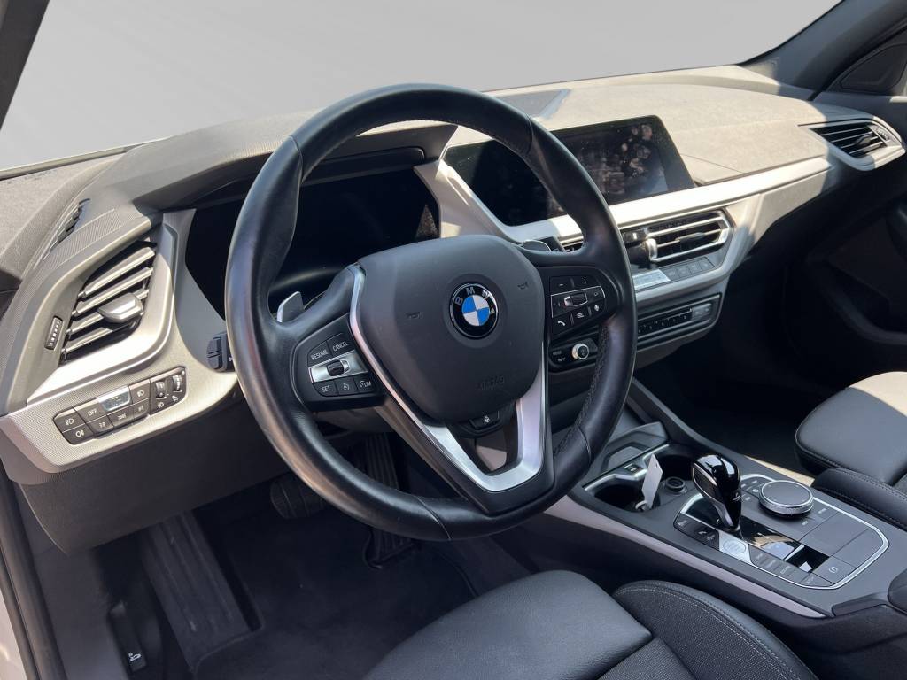 BMW 118d Steptronic-image-4