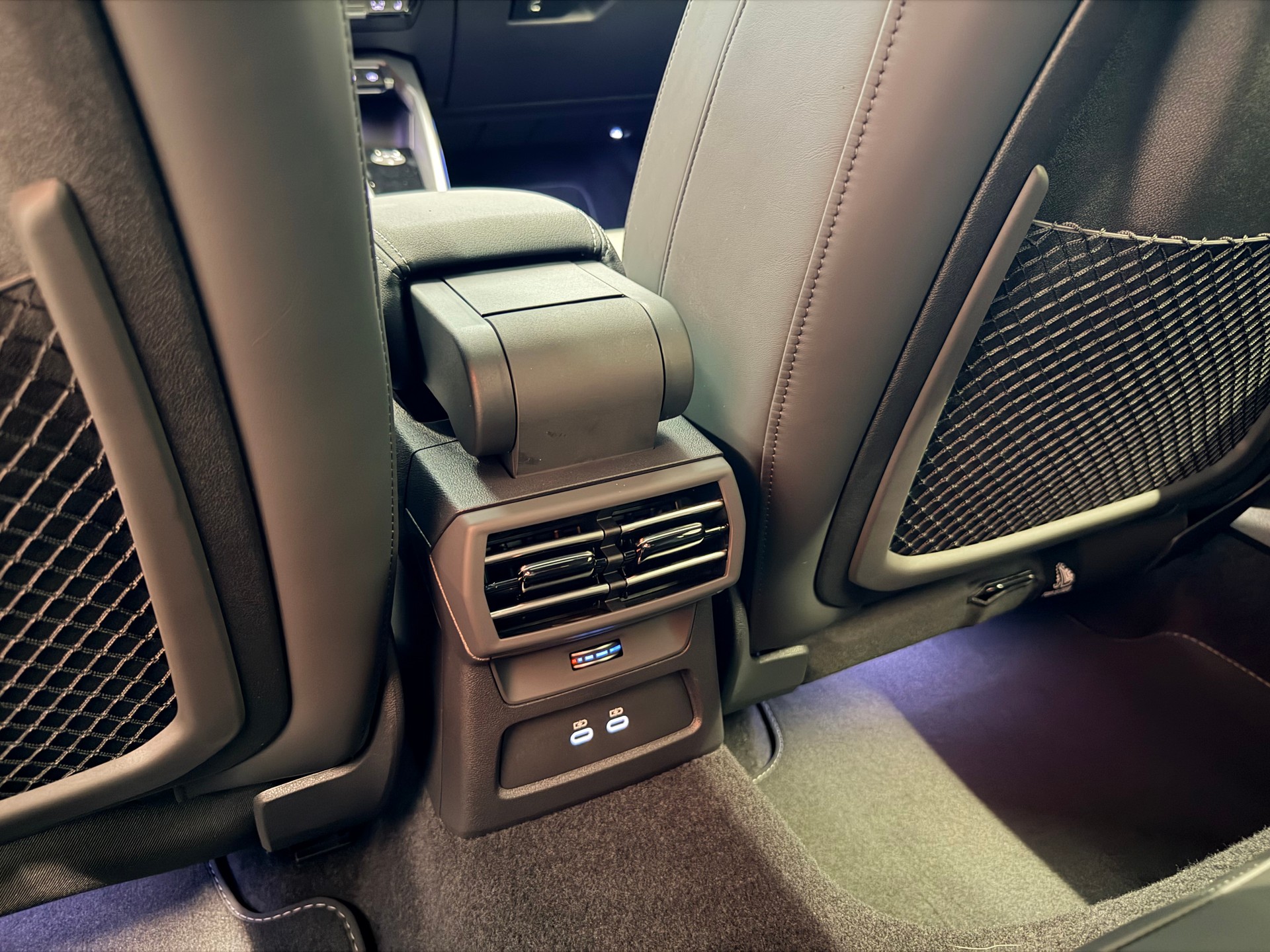 AUDI S3 Sportback TFSI quattro S-tronic-image-20
