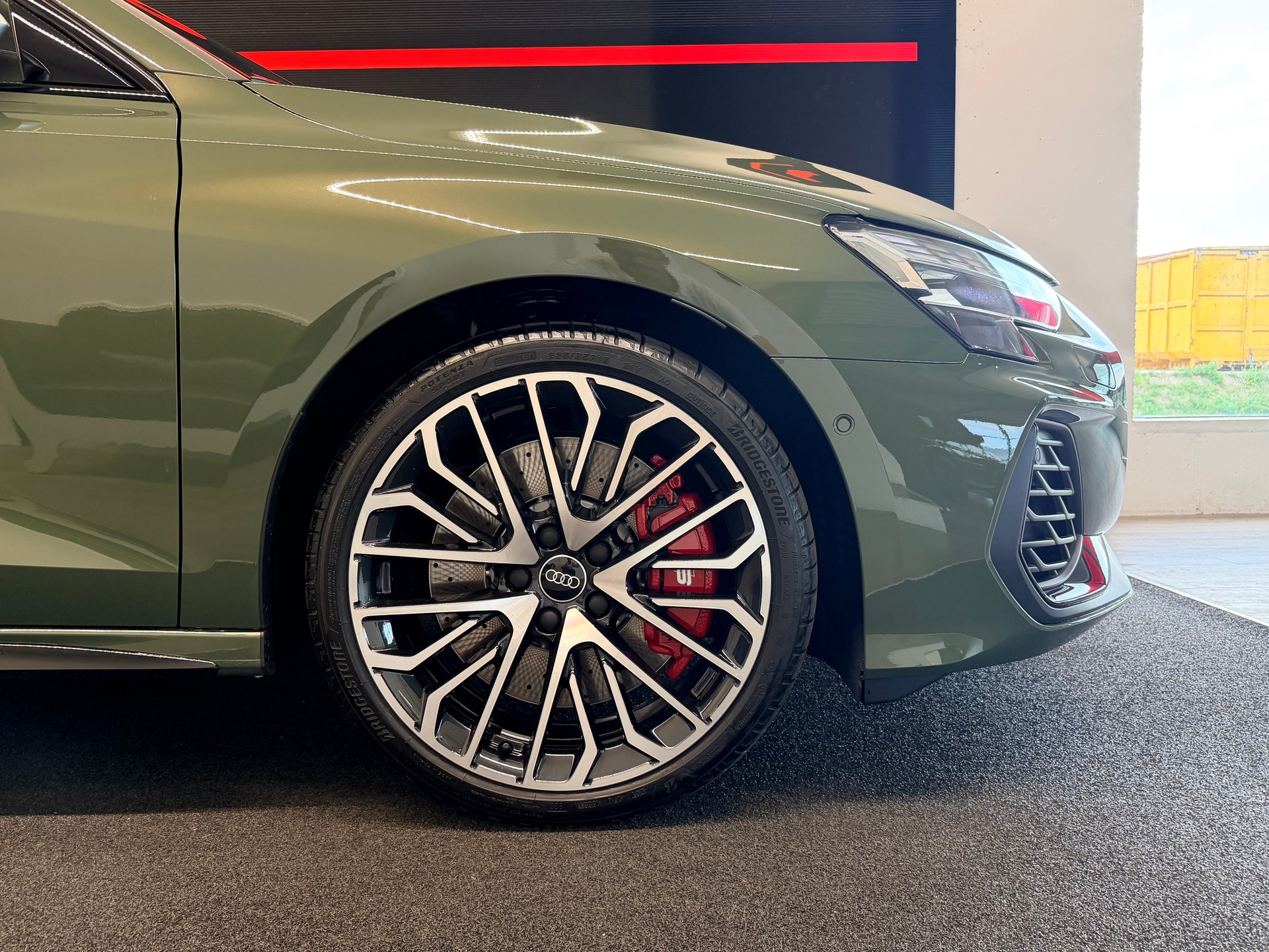 AUDI S3 Sportback TFSI quattro S-tronic-image-6