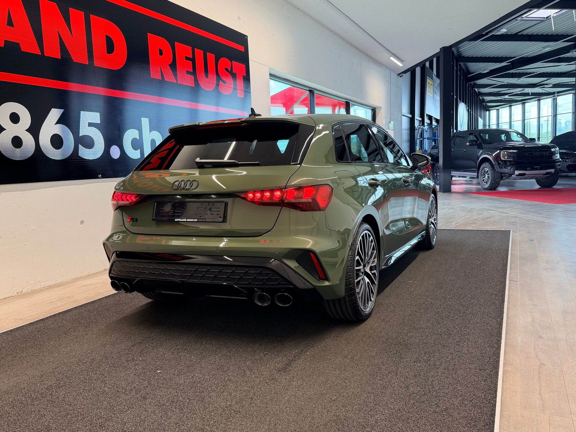 AUDI S3 Sportback TFSI quattro S-tronic-image-7