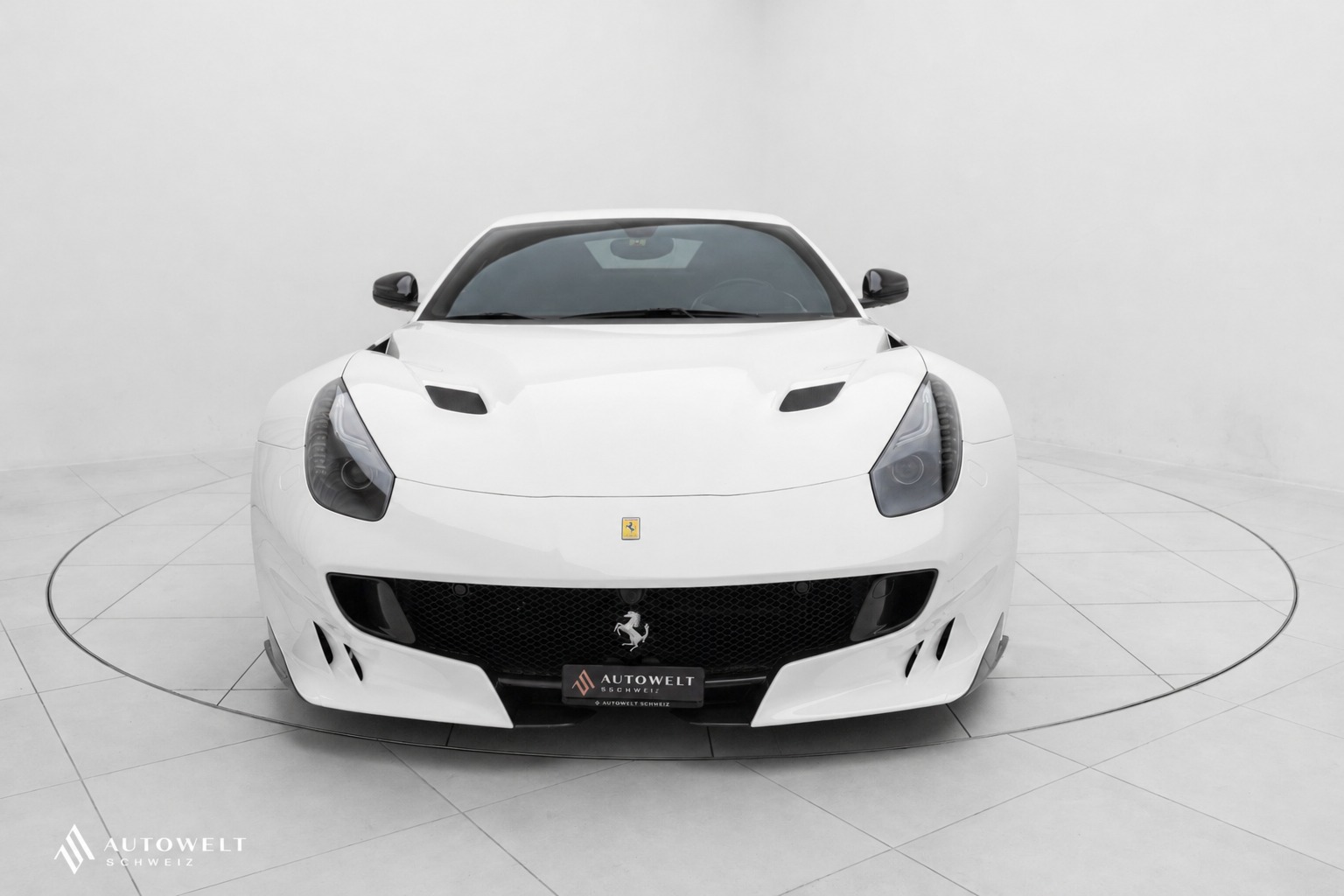 FERRARI F12 TDF