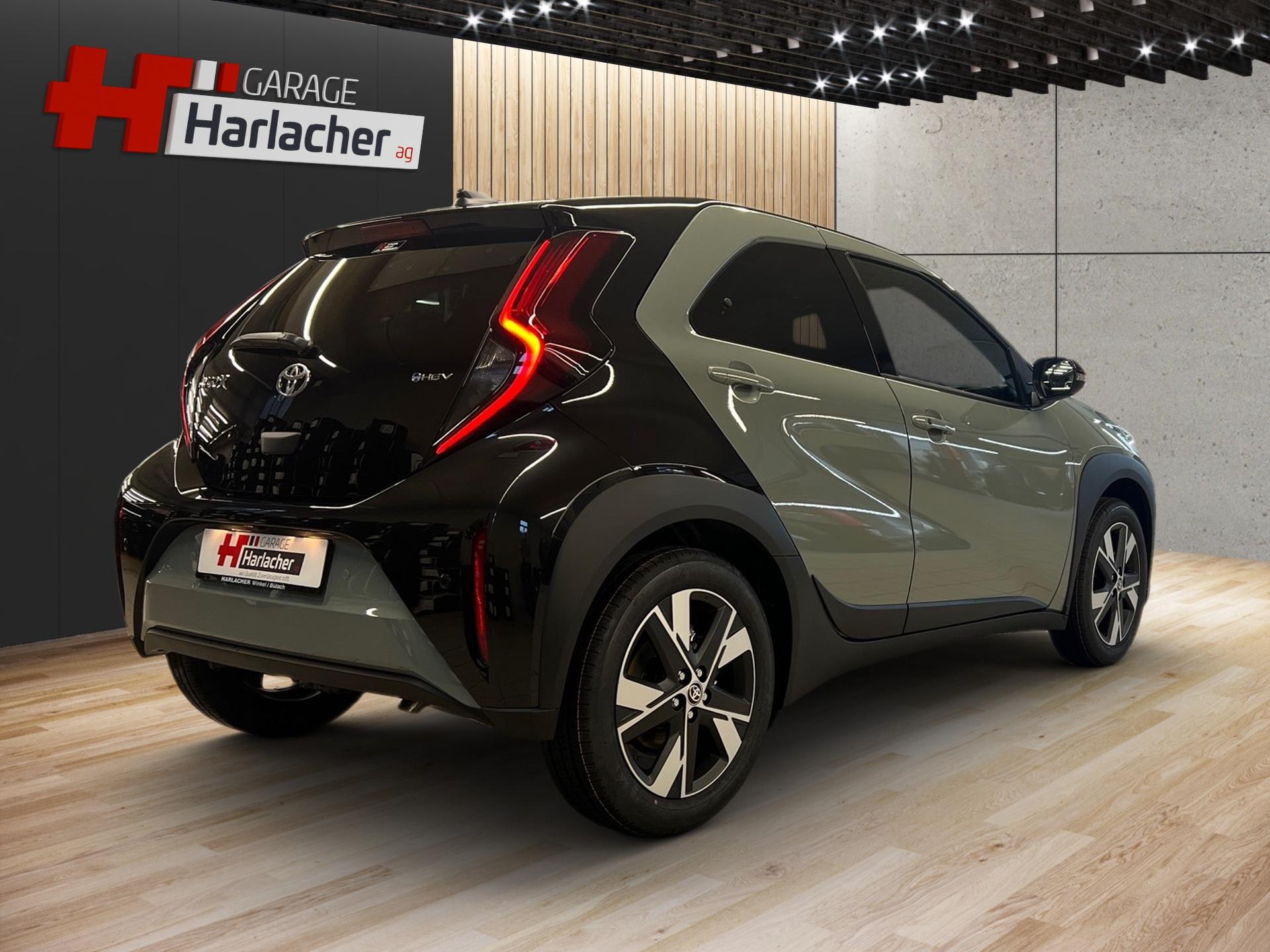 TOYOTA Aygo X 1.5 VVT-i HSD Trend-image-4