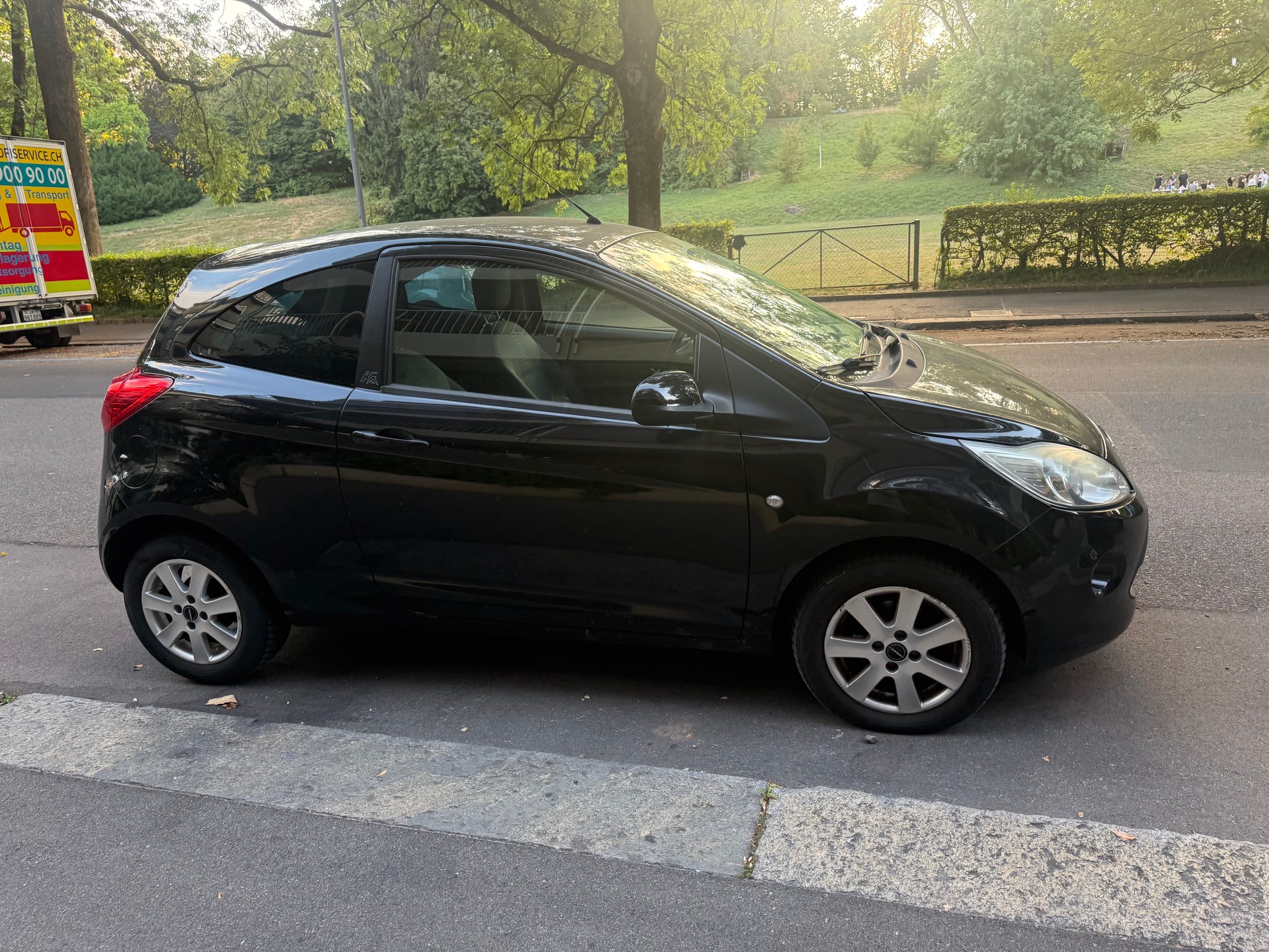 FORD KA 1.25 Titanium-image-5