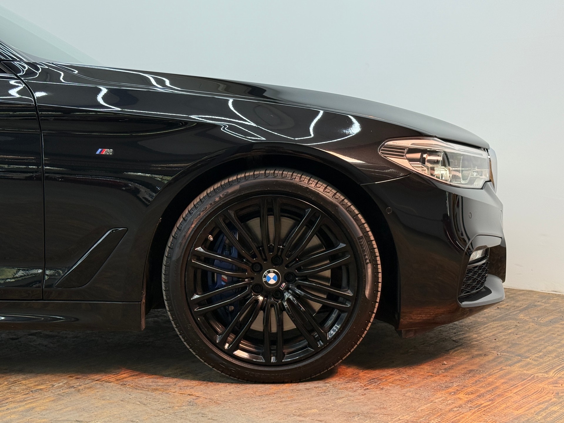 BMW 540i xDrive Steptronic-image-17