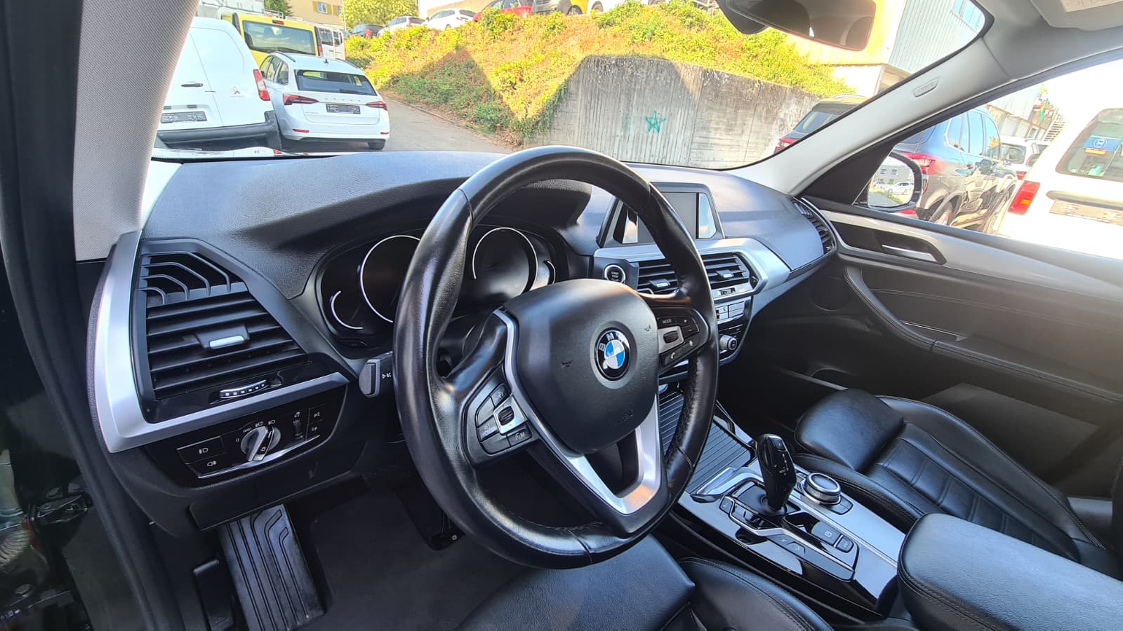 BMW X3 xDrive 20d Individual xLine Steptronic ** Leder Vernasca ** Sportsitze ** BMW Live Cockpit Plus ** Frisch ab MFK **-image-17