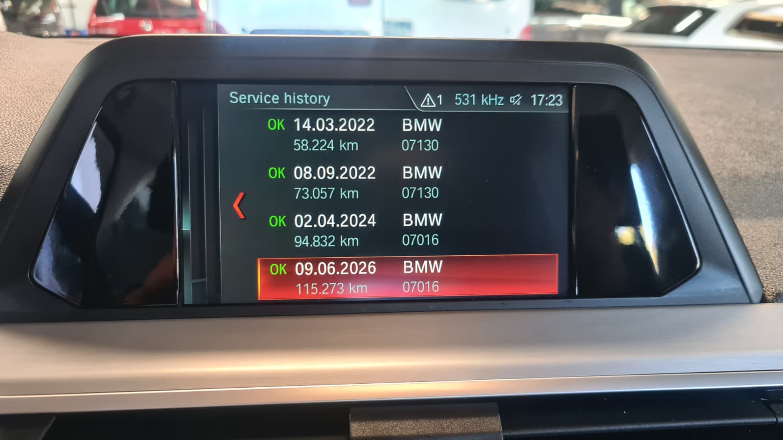 BMW X3 xDrive 20d Individual xLine Steptronic ** Leder Vernasca ** Sportsitze ** BMW Live Cockpit Plus ** Frisch ab MFK **-image-13