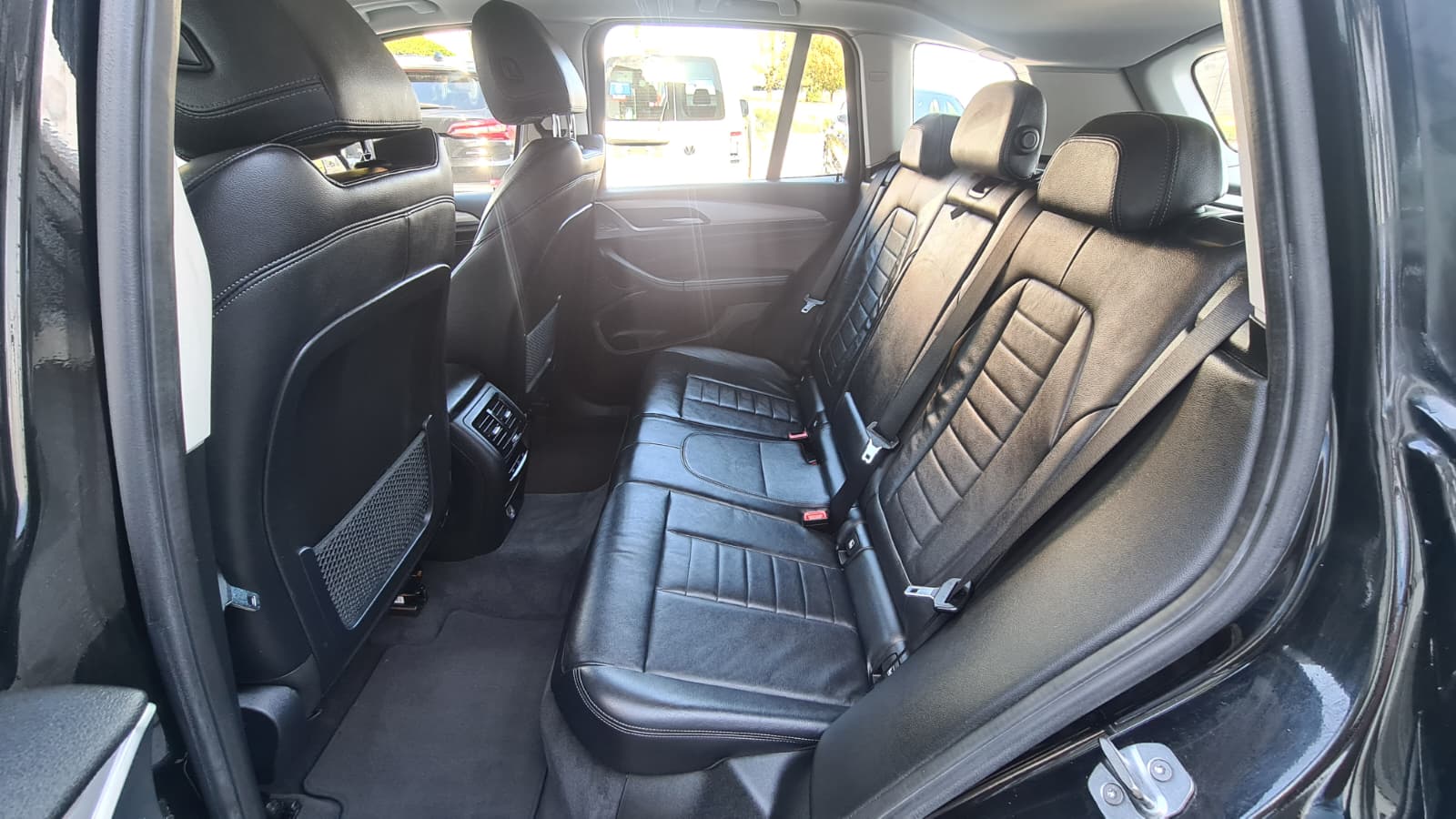 BMW X3 xDrive 20d Individual xLine Steptronic ** Leder Vernasca ** Sportsitze ** BMW Live Cockpit Plus ** Frisch ab MFK **-image-19