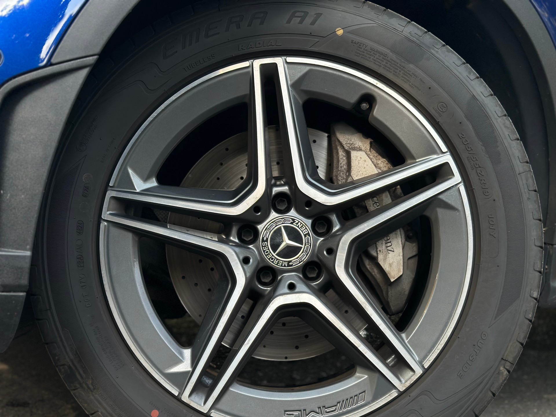 MERCEDES-BENZ GLC 300 AMG Line 4Matic * Crochet *-image-3