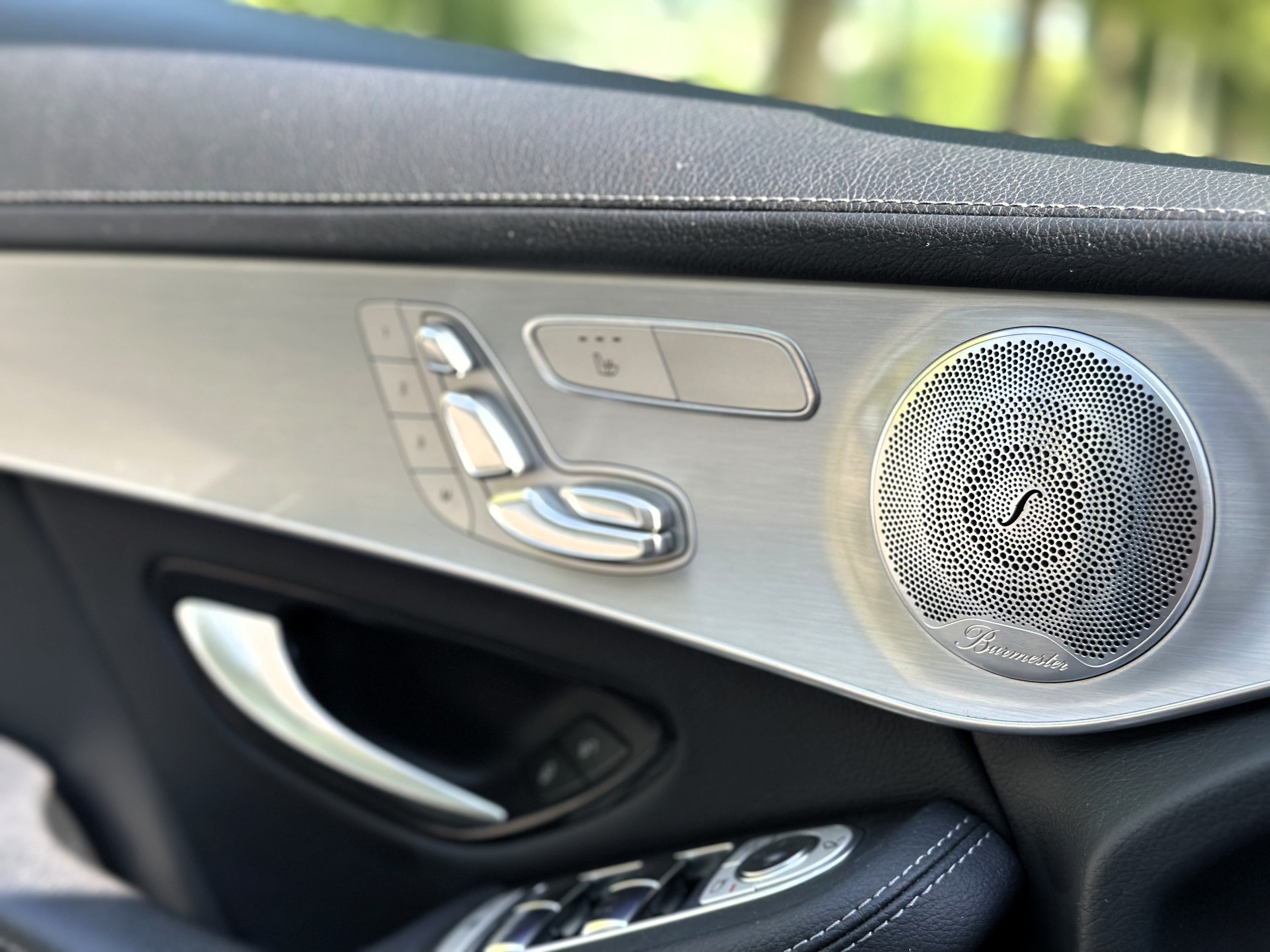 MERCEDES-BENZ GLC 300 AMG Line 4Matic * Crochet *-image-14