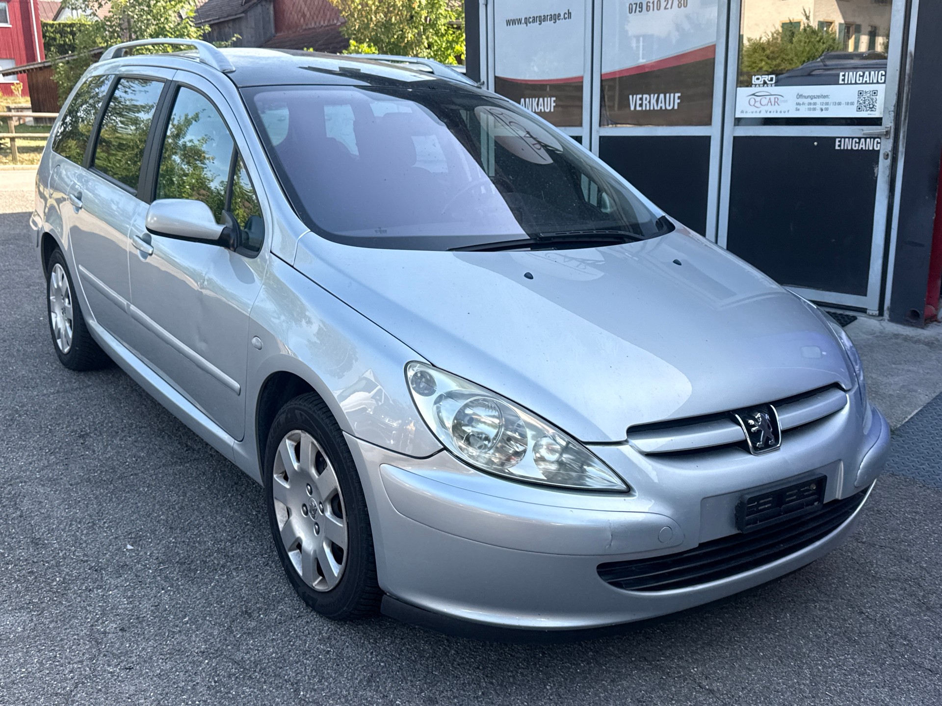 PEUGEOT 307 2.0 16V XS-image-1