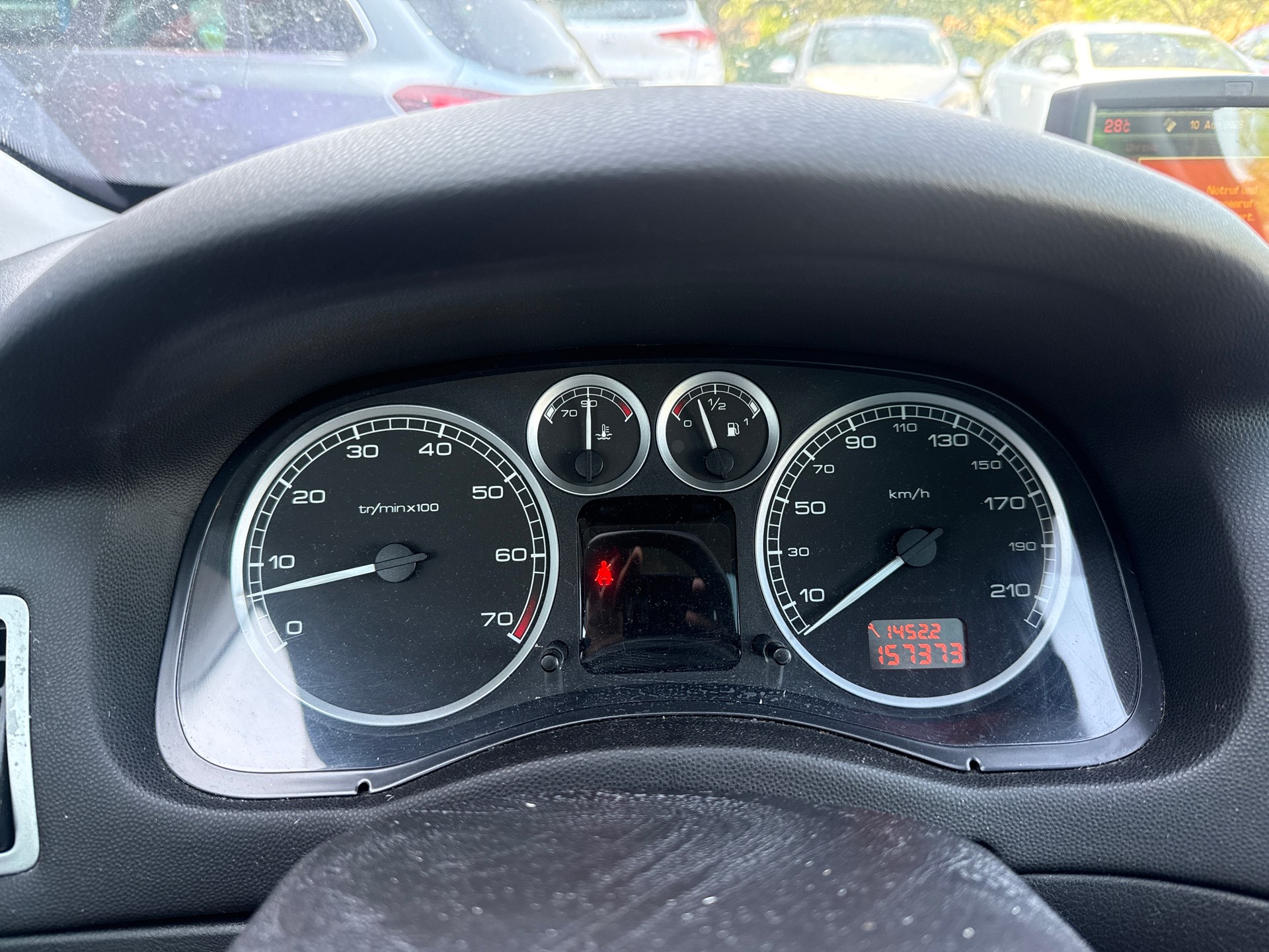 PEUGEOT 307 2.0 16V XS-image-12