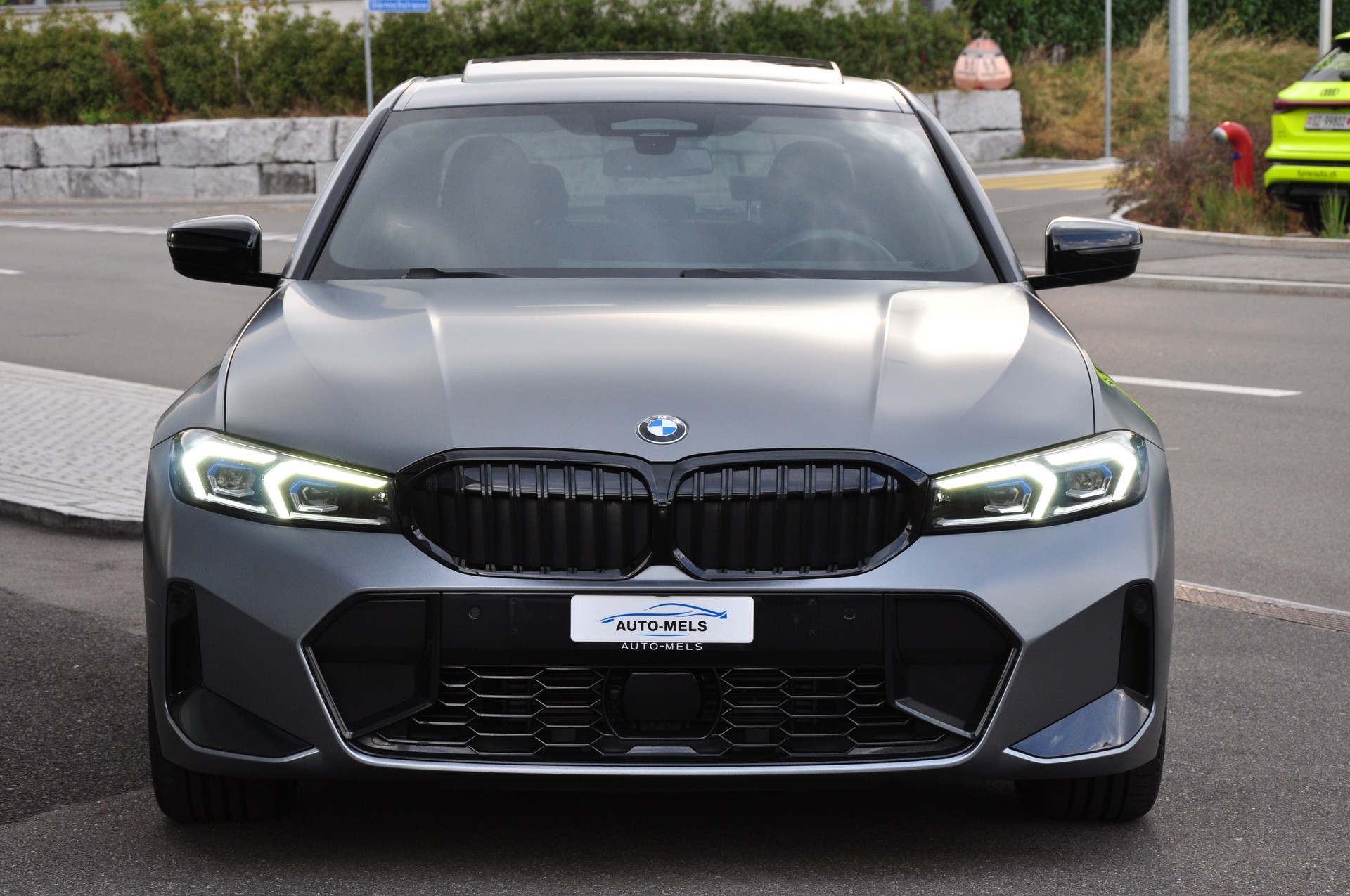 BMW 320d xDrive 48V Steptronic M Sport Pro-image-9