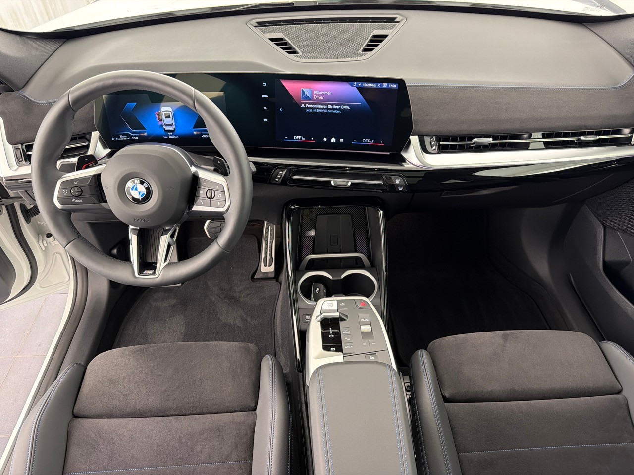 BMW X1 xDrive 20d 48V M Sport-image-6