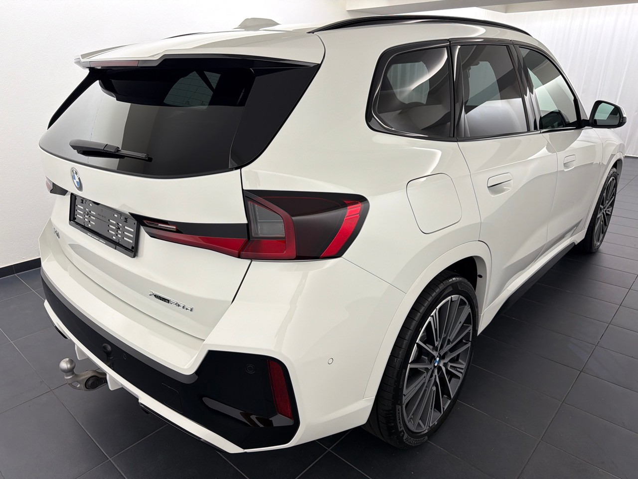 BMW X1 xDrive 20d 48V M Sport-image-2