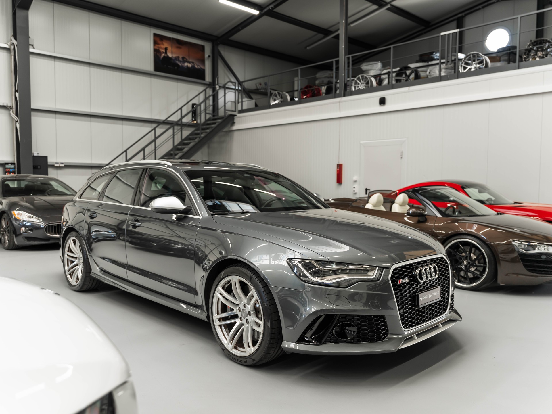 AUDI RS6 Avant 4.0 TFSI V8 quattro Tiptronic-image-4