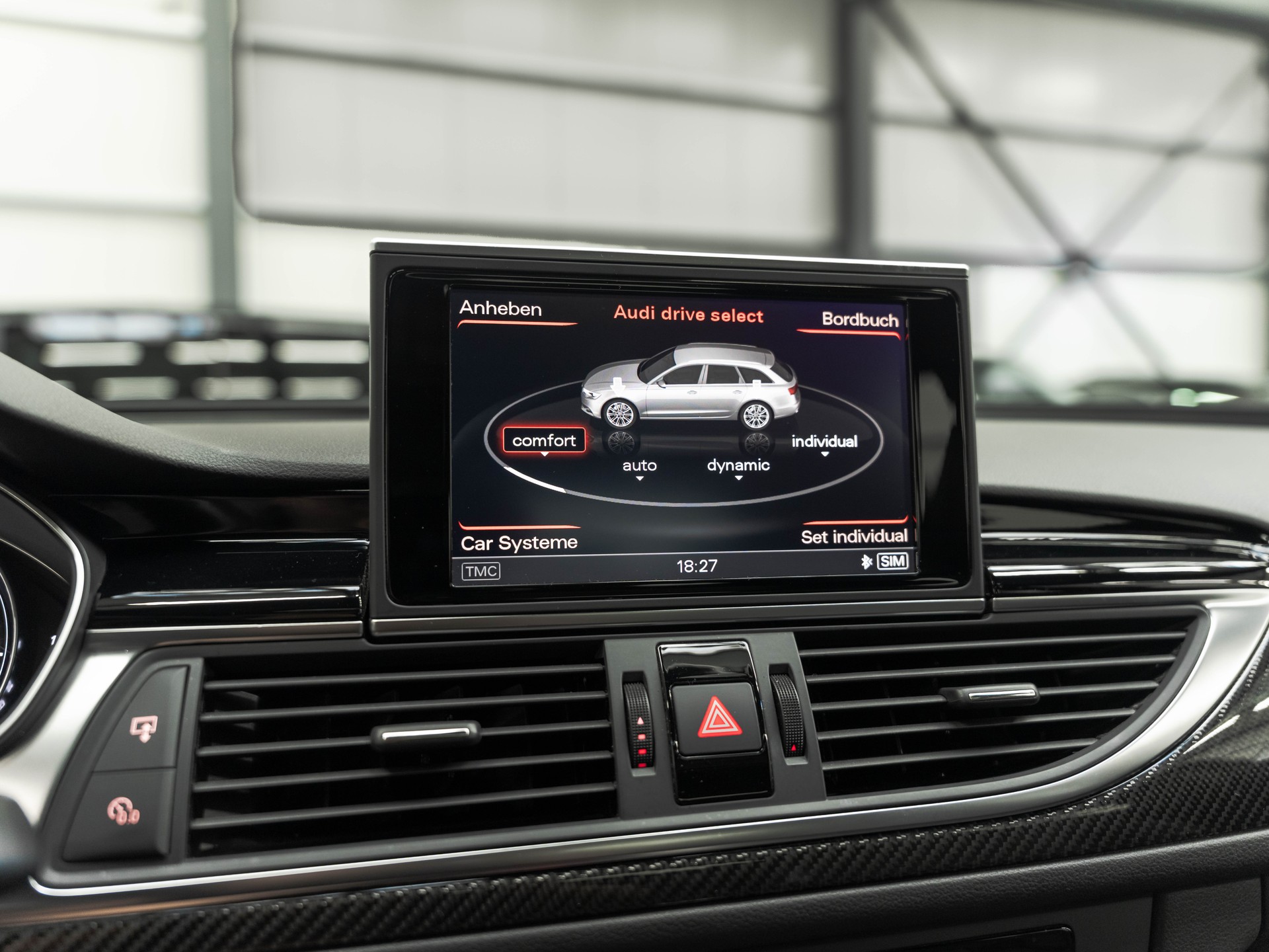 AUDI RS6 Avant 4.0 TFSI V8 quattro Tiptronic-image-27