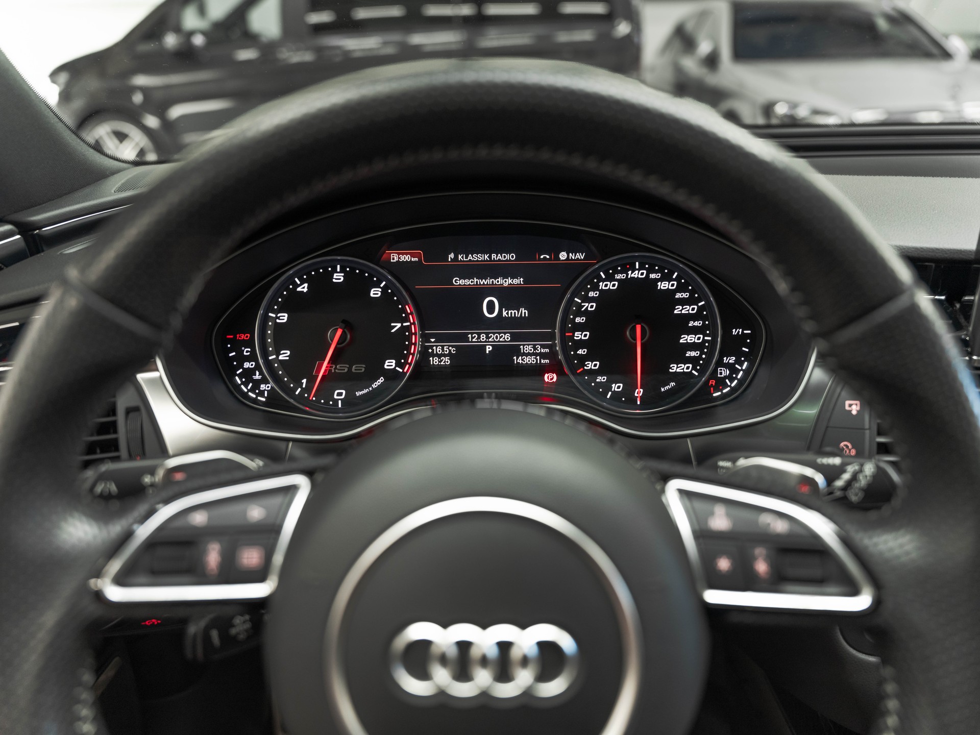 AUDI RS6 Avant 4.0 TFSI V8 quattro Tiptronic-image-24