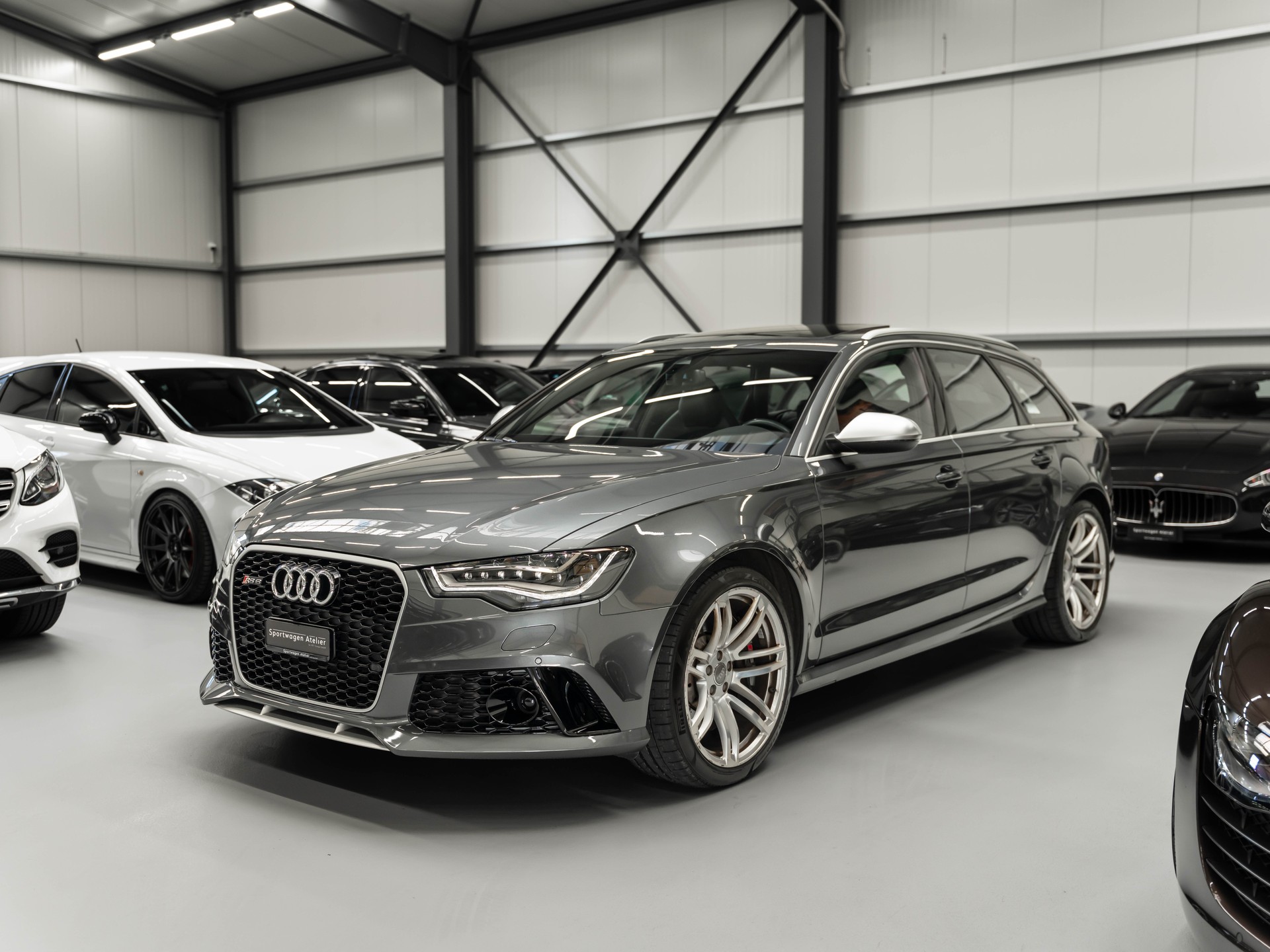 AUDI RS6 Avant 4.0 TFSI V8 quattro Tiptronic-image-0