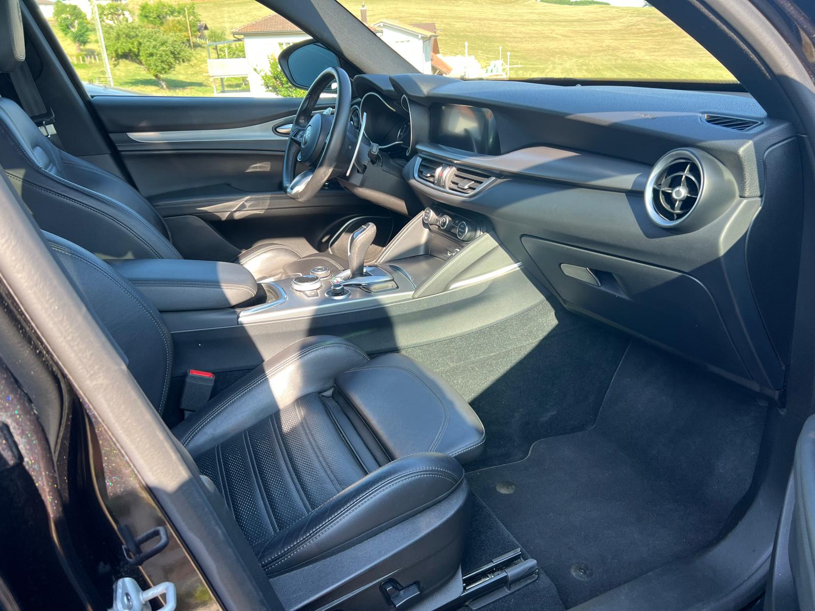 ALFA ROMEO Stelvio 2.2 JTDM Pack Veloce Q4-image-10